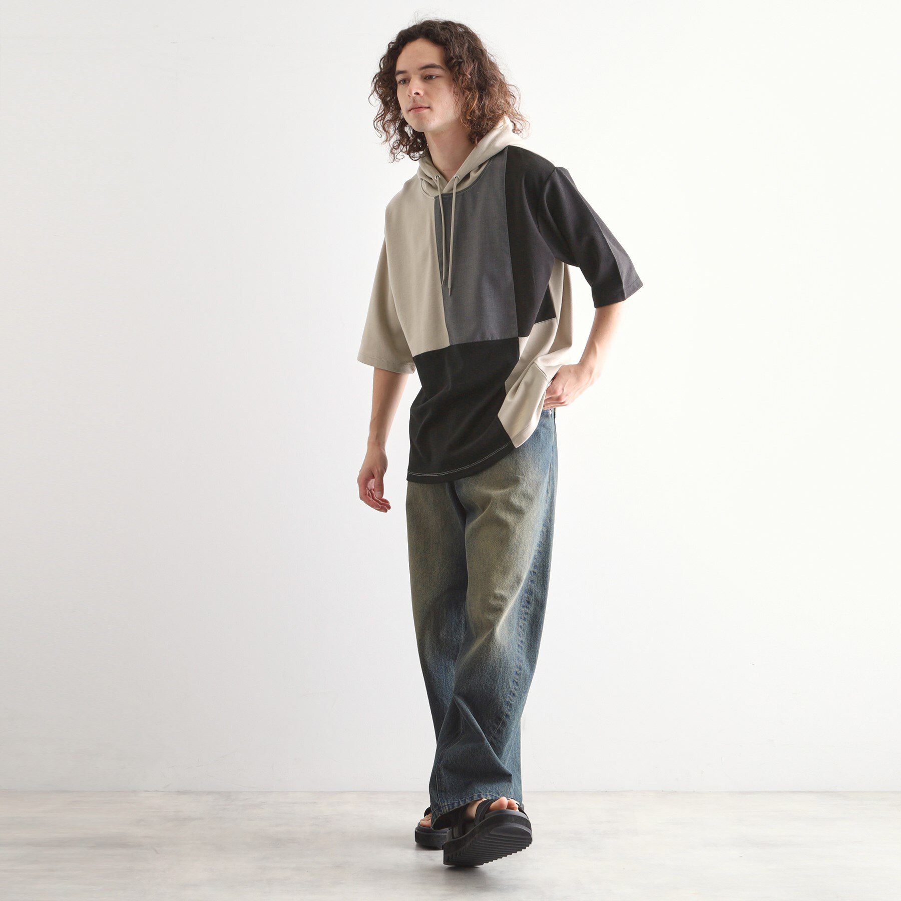 tk.TAKEO KIKUCHI「5分袖キリカエポンチフーディ」|パーカー|