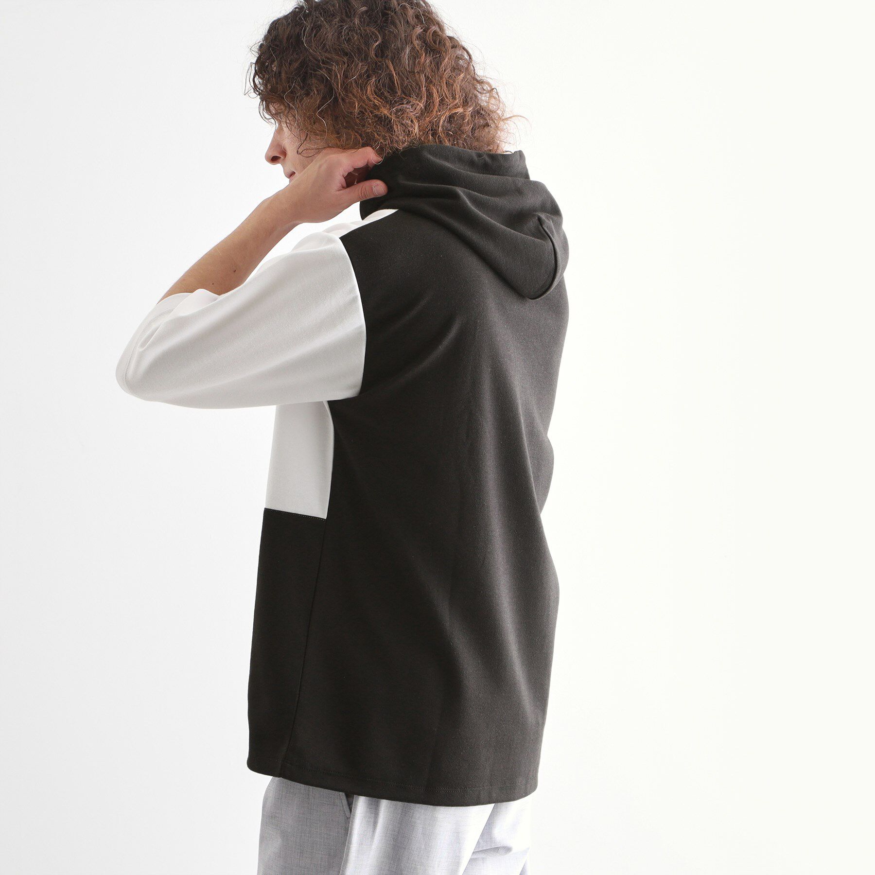 tk.TAKEO KIKUCHI「5分袖キリカエポンチフーディ」|パーカー|