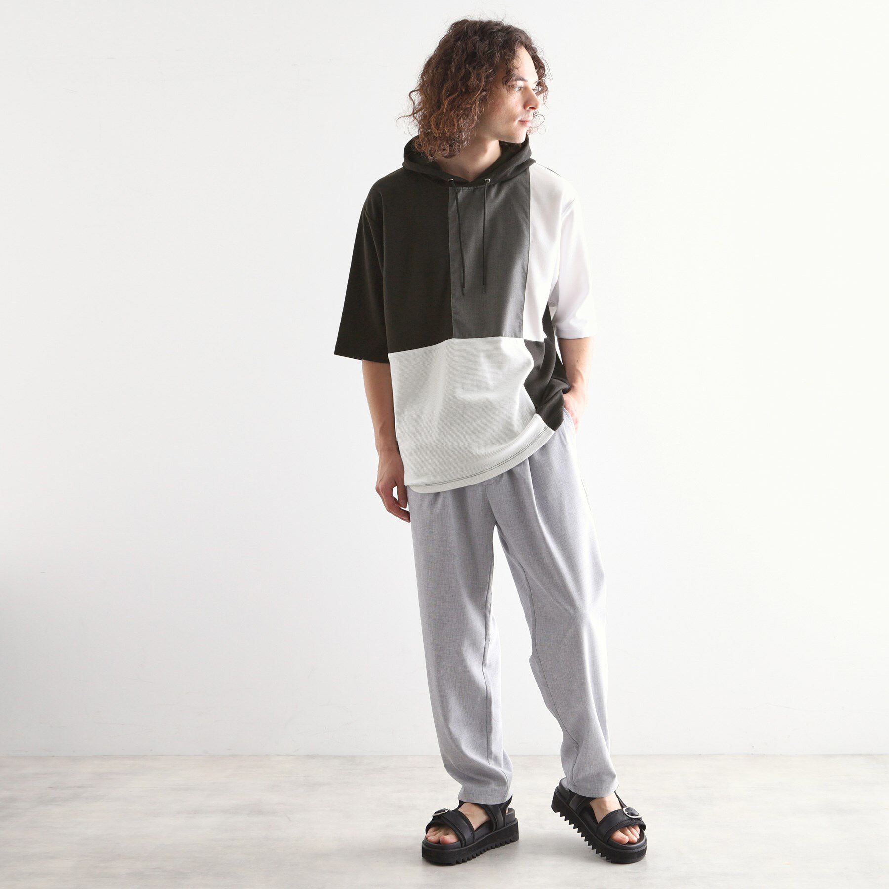 tk.TAKEO KIKUCHI「5分袖キリカエポンチフーディ」|パーカー|