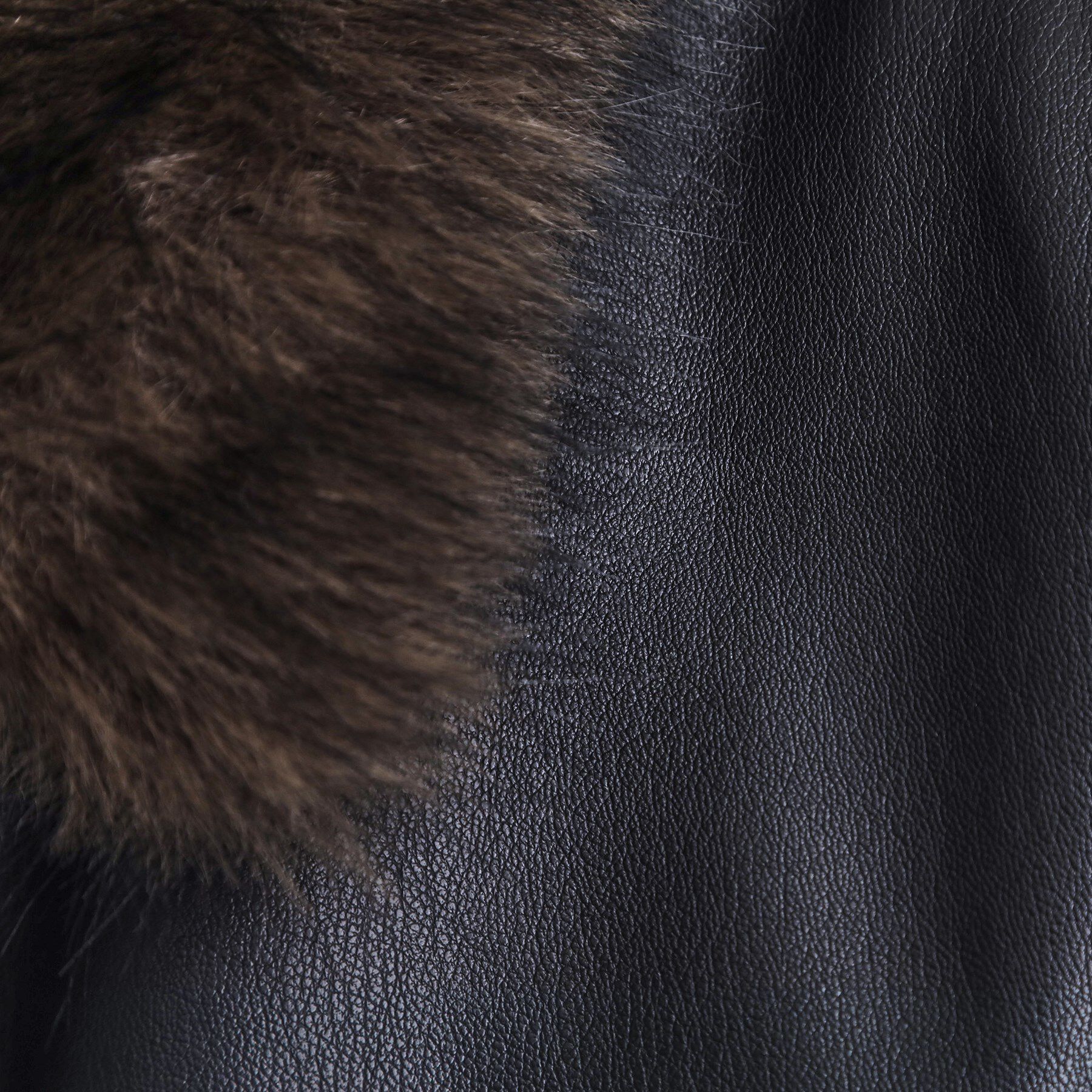 tk.TAKEO KIKUCHI「ヴィンテージライク衿フェイクファーブルゾン」|ブルゾン・スタジャン|