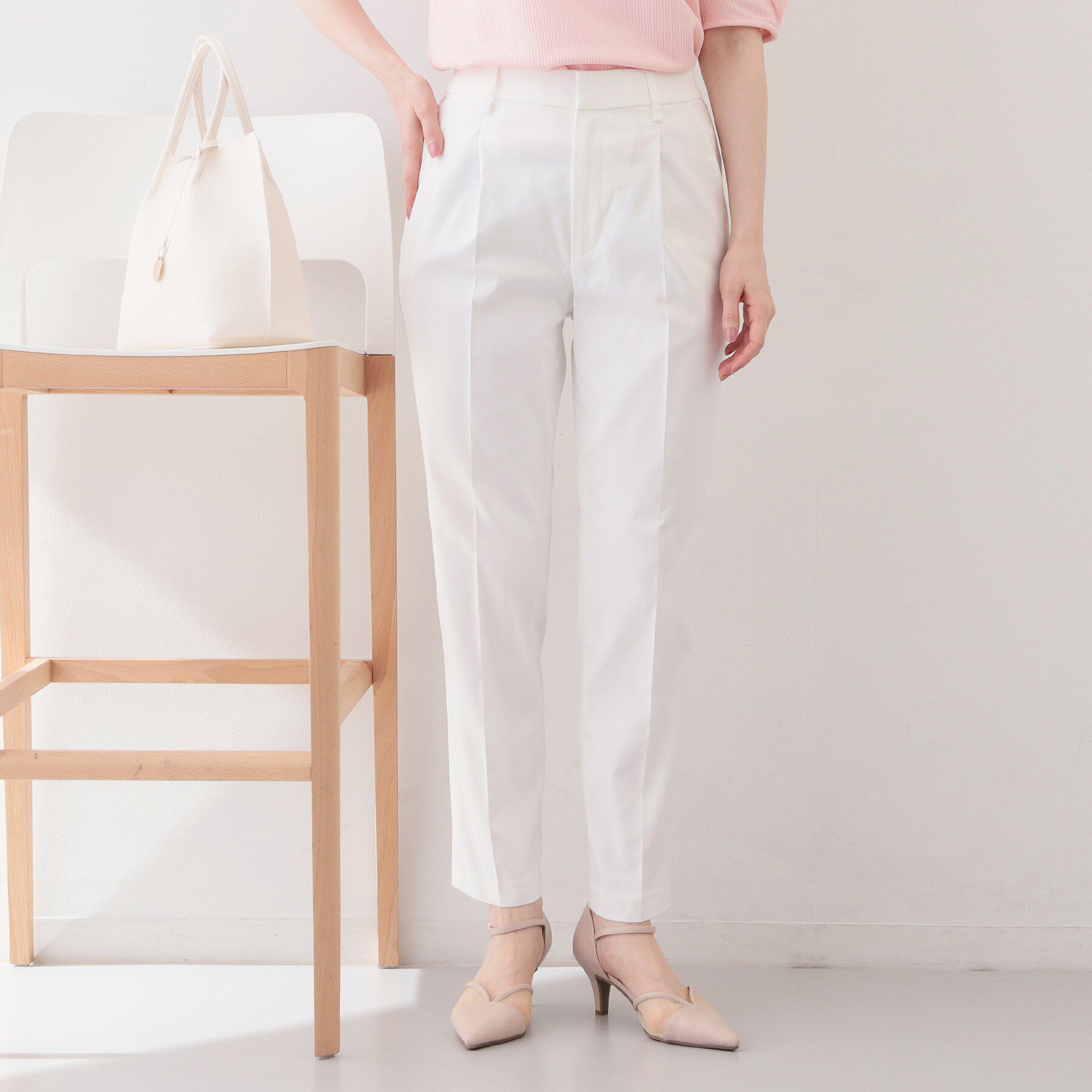 index「ストレッチテーパードパンツ【洗濯機OK/吸水速乾/接触冷感/透け防止】《XS～LL/6col》」|その他|オフホワイト(003