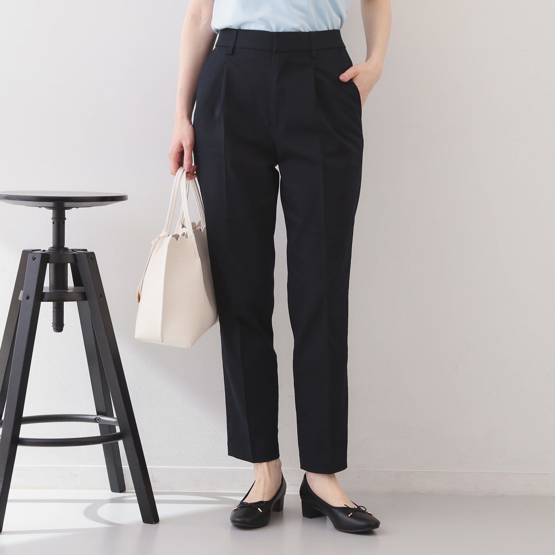 index「ストレッチテーパードパンツ【洗濯機OK/吸水速乾/接触冷感/透け防止】《XS～LL/6col》」|その他|ネイビー(094)