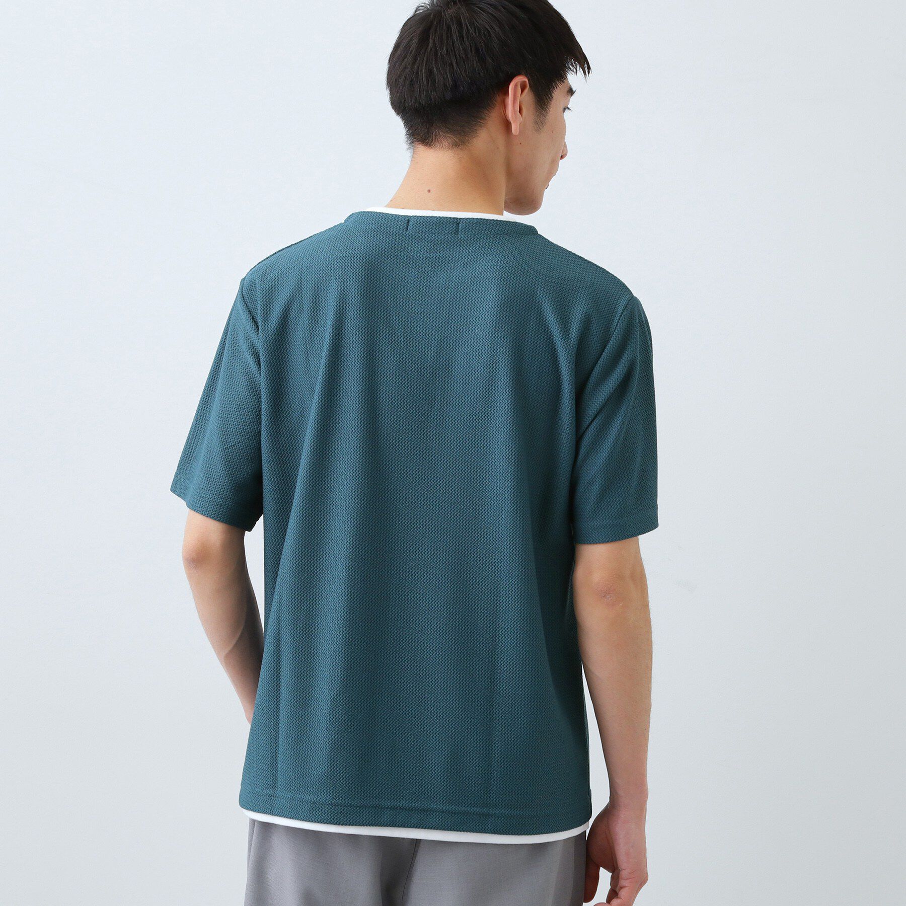 THE SHOP TK「【一枚でコーディネートが完成！】レイヤード風 キーネック 半袖Tシャツ 洗濯機OK」|Tシャツ・カットソー|