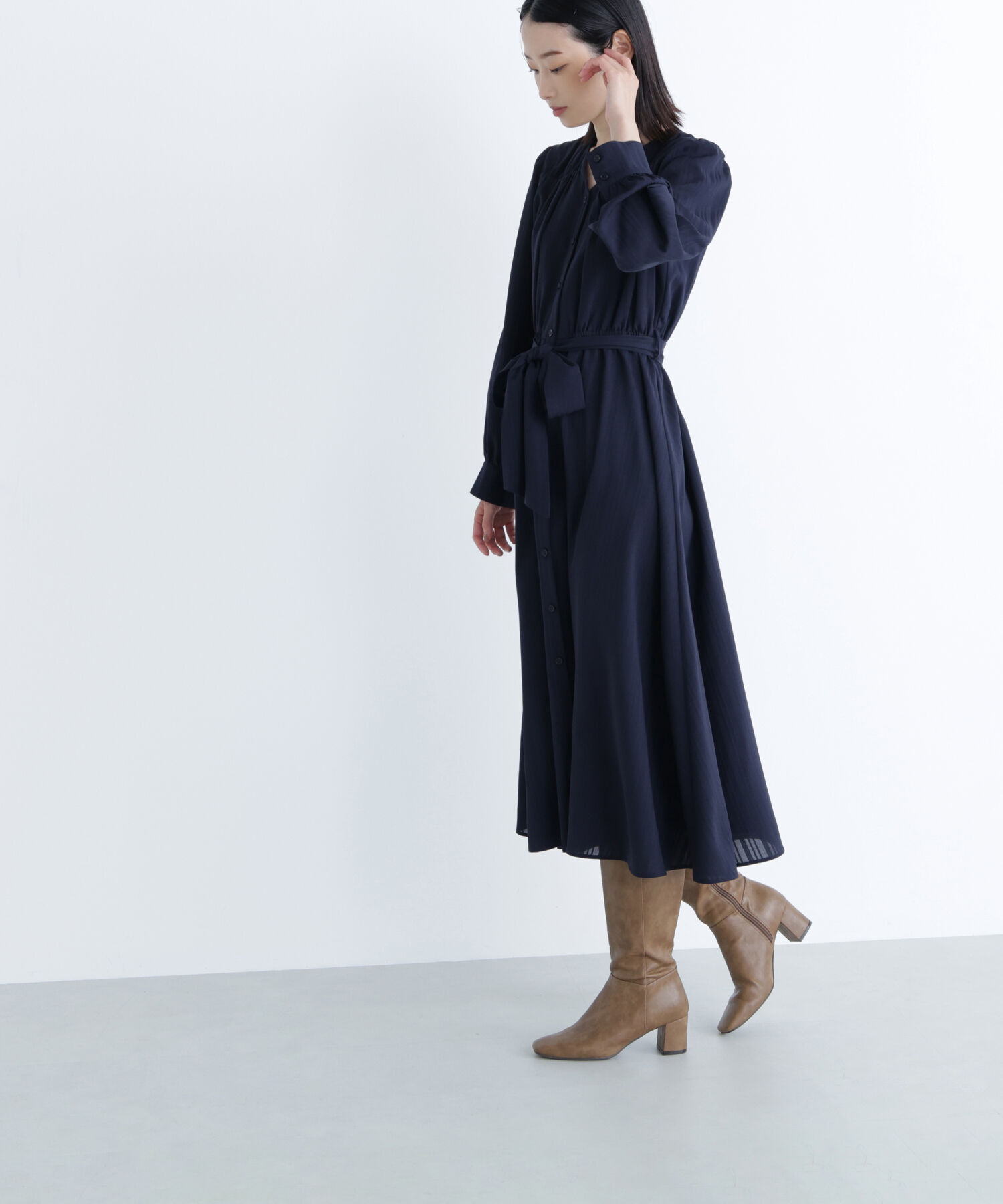  「ベルテッドシャドーストライプワンピース」|ワンピース|