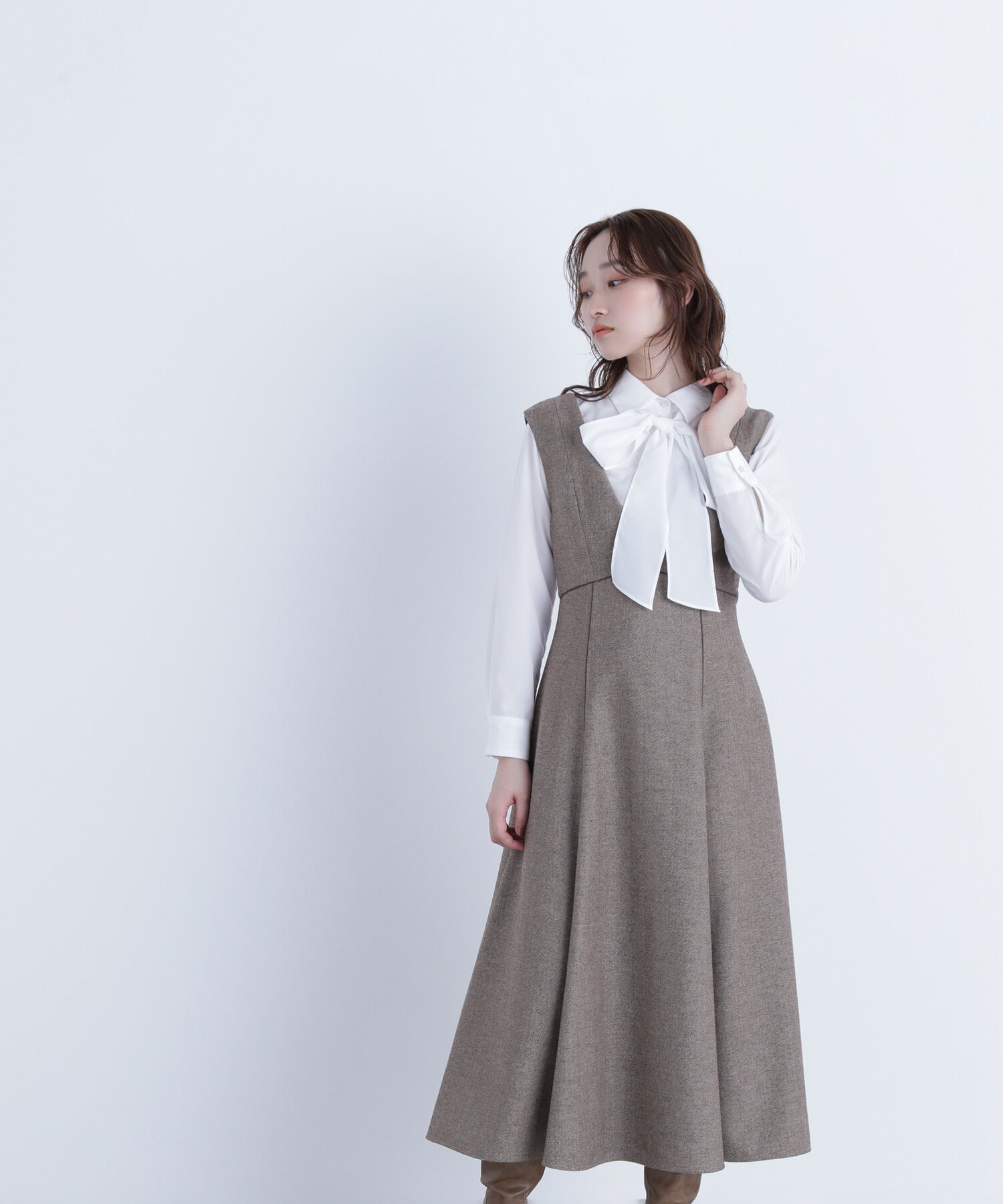  「ニュアンスVネックジャンスカ」|ワンピース|