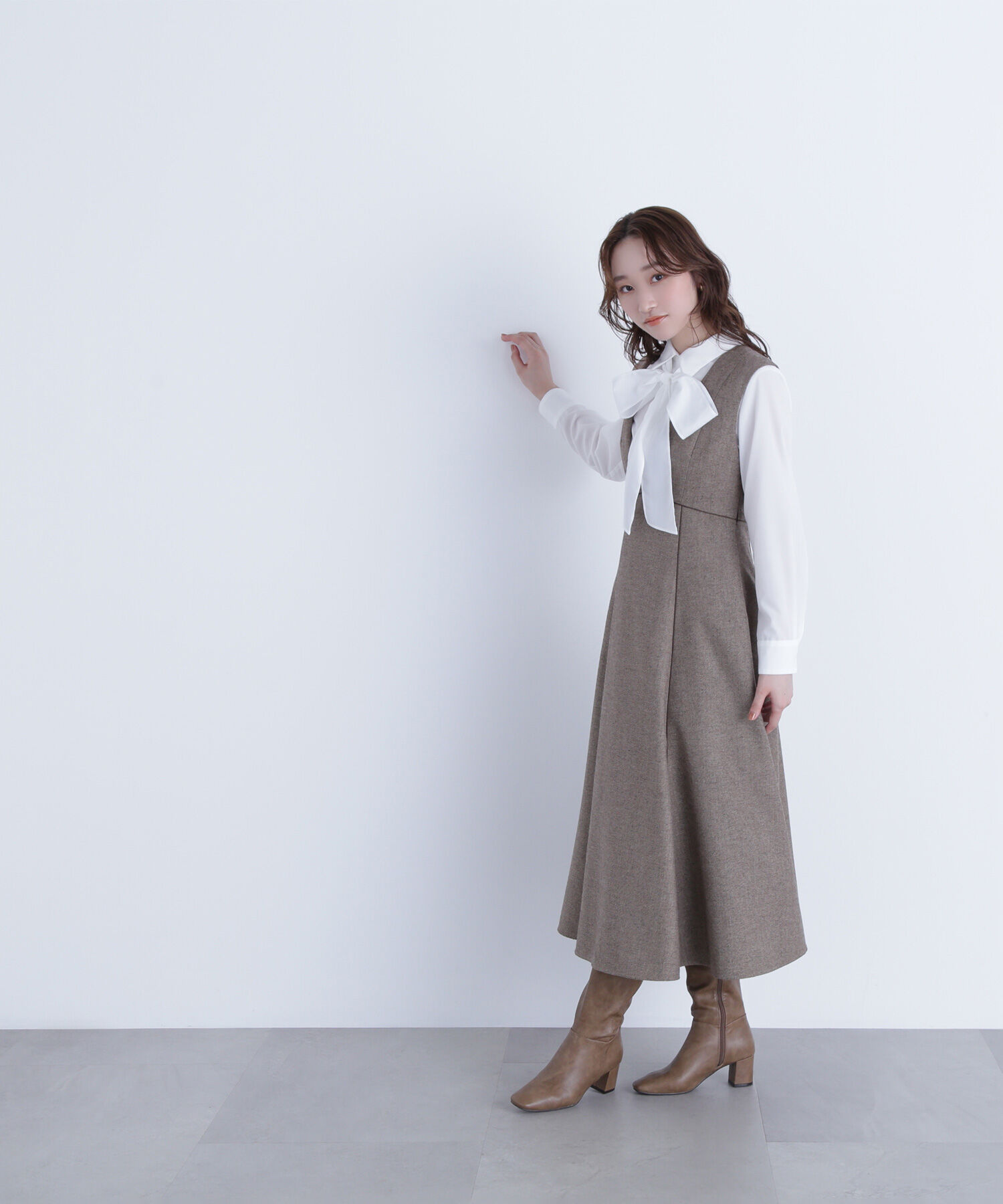  「ニュアンスVネックジャンスカ」|ワンピース|