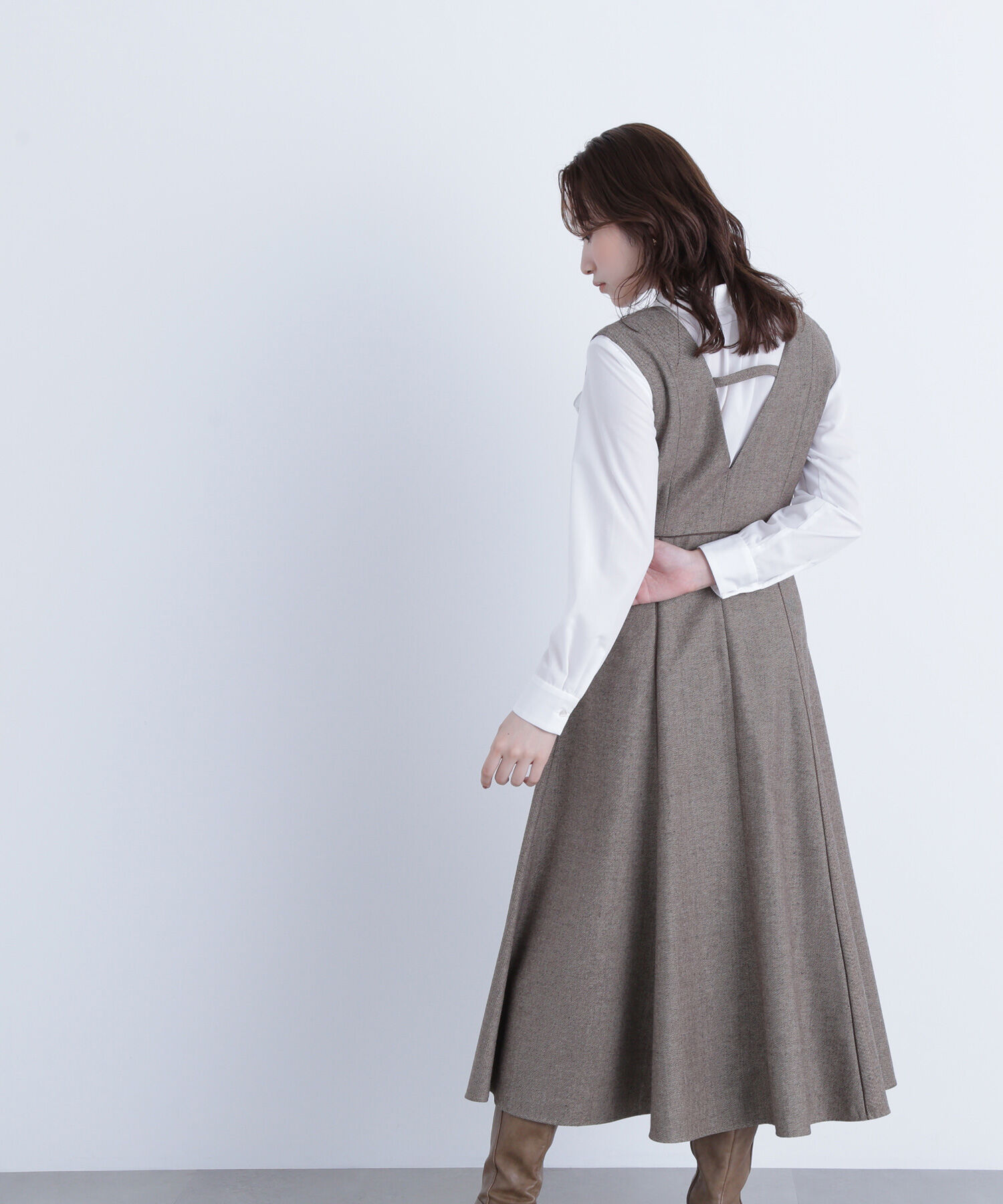  「ニュアンスVネックジャンスカ」|ワンピース|