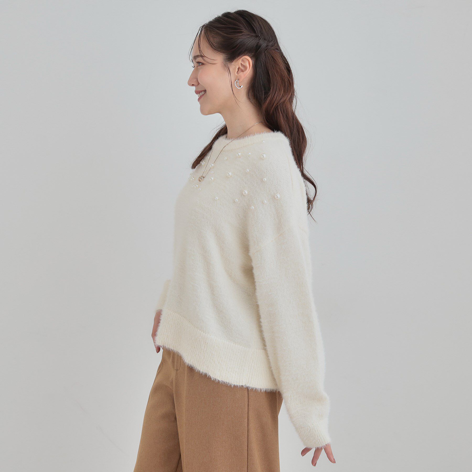 SHOO･LA･RUE「大人きらめく ふわふわパール調ニット」|ニット・セーター|