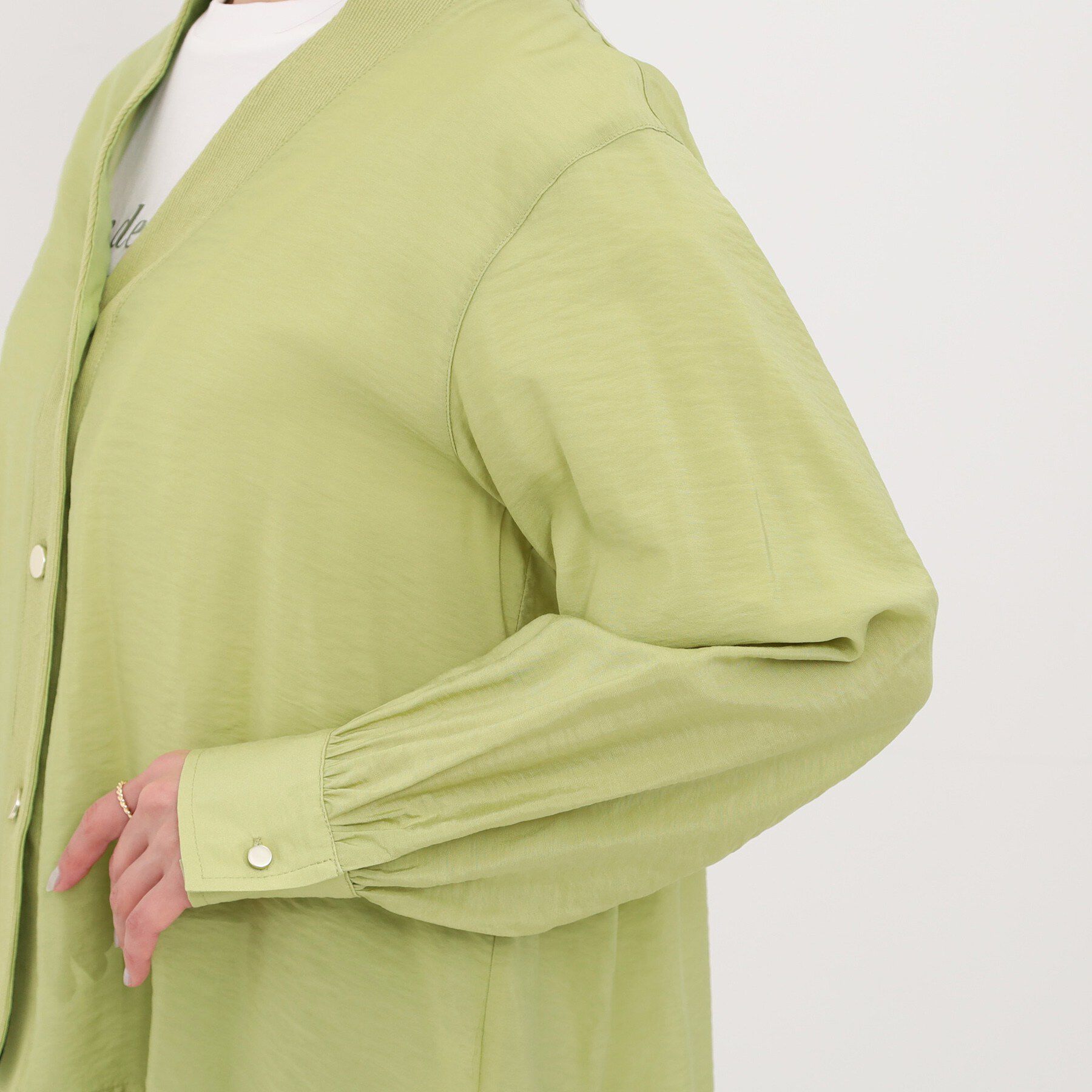 SHOO･LA･RUE「シアーVネックブラウス」|シャツ・ブラウス|