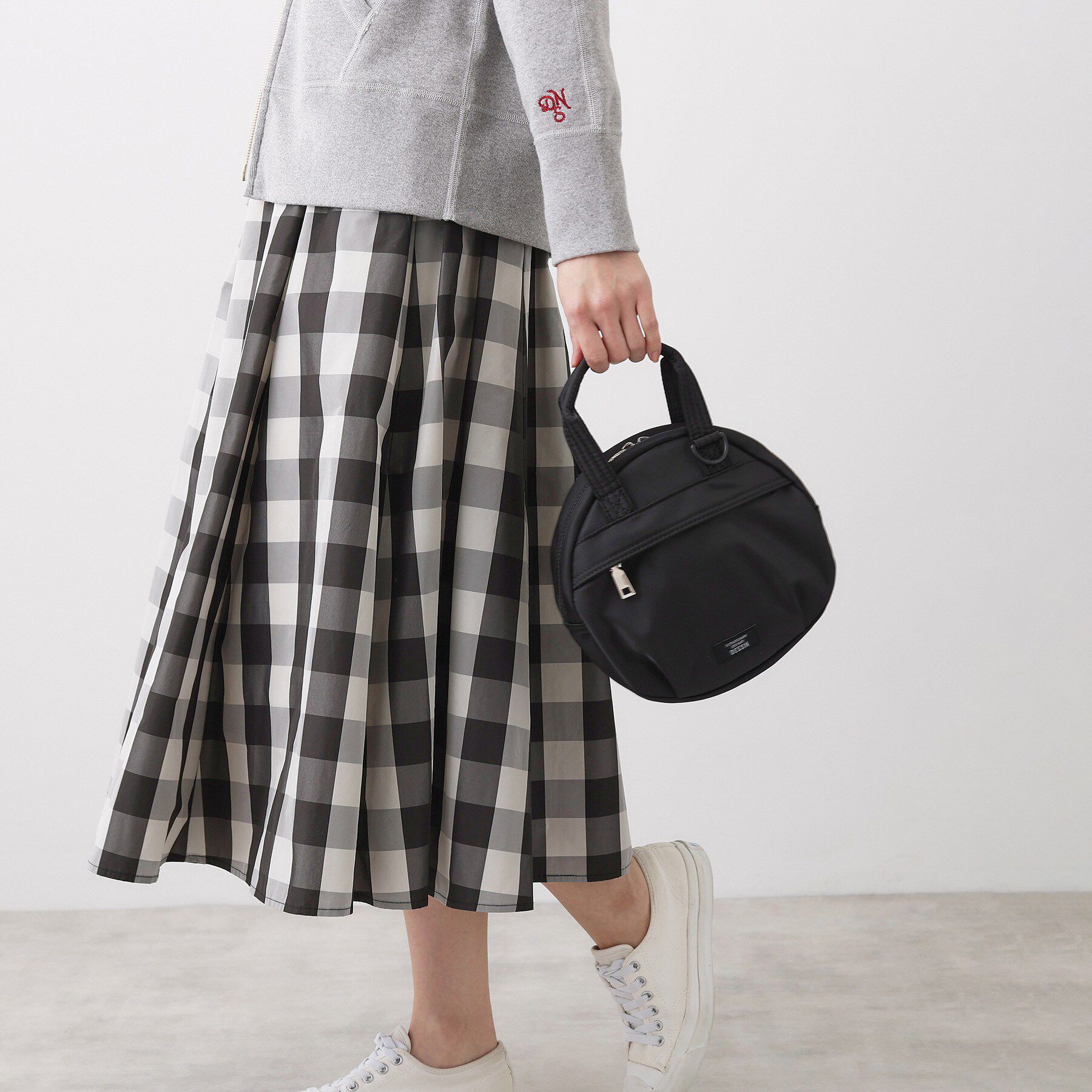 Dessin「【ユニセックス/軽量】ポリエステルラウンド型２WAYショルダーバッグ」|ショルダー・メッセンジャー|