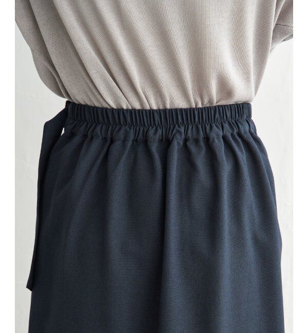 IKKA LOUNGE「バックル付きラップ風スカート」|スカート|