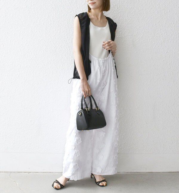 SHIPS any「SHIPS any:〈手洗い可能〉3D フラワー エンブロイダリー ギャザー サロペット」|オールインワン|