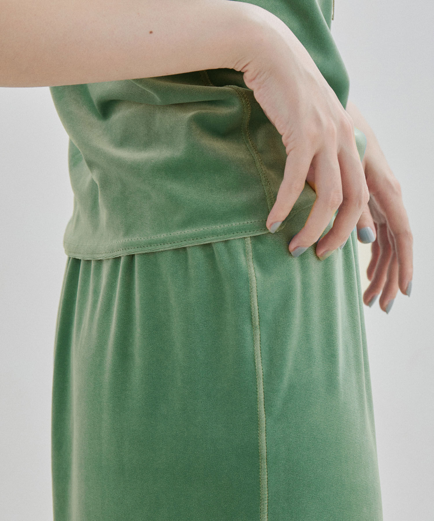 SALON adam et rope'「ベロアロングスリットタイトスカート【セットアップ対応・洗える】」|スカート|