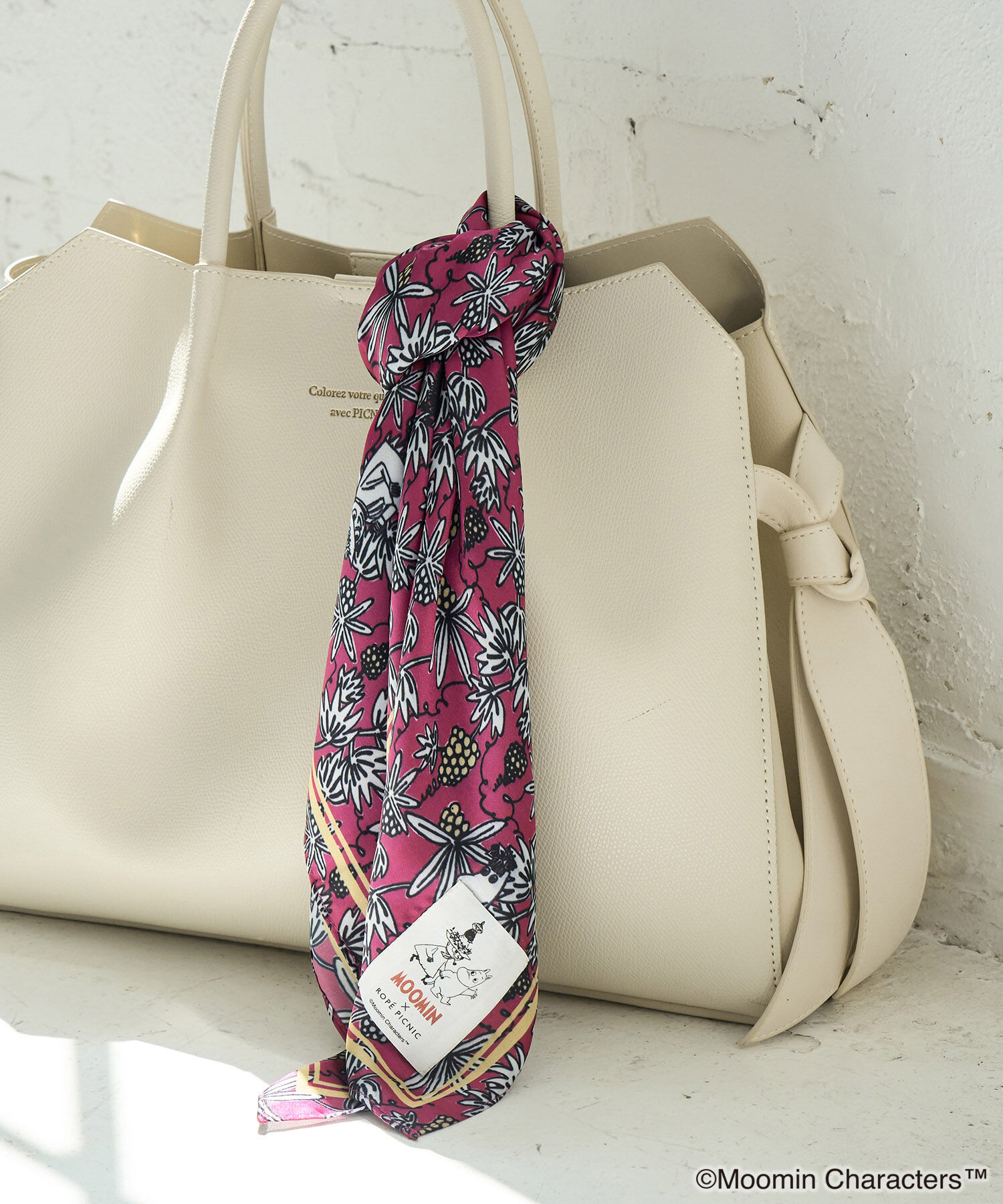 ROPE PICNIC PASSAGE「【MOOMIN &times;ROPE' PICNIC】スカーフ」|バンダナ・スカーフ|