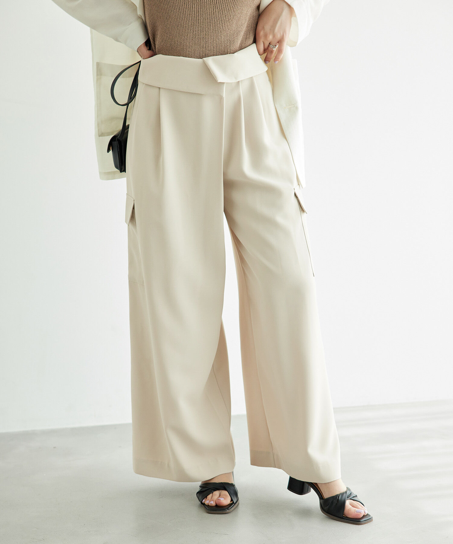 Rope&rsquo;Picnic「アシンメトリータックパンツ」|その他|ベージュ系(28)