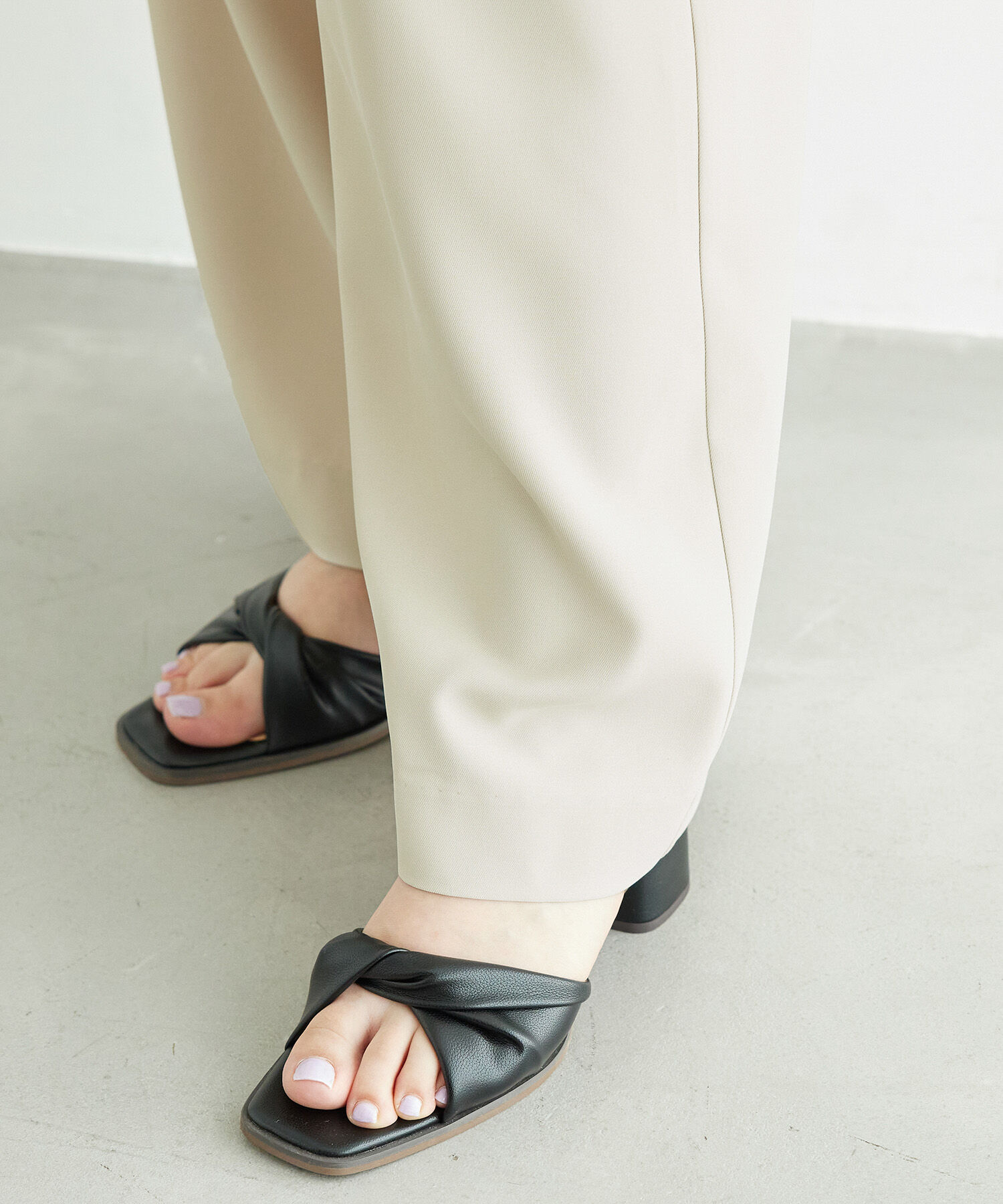 Rope&rsquo;Picnic「アシンメトリータックパンツ」|その他|