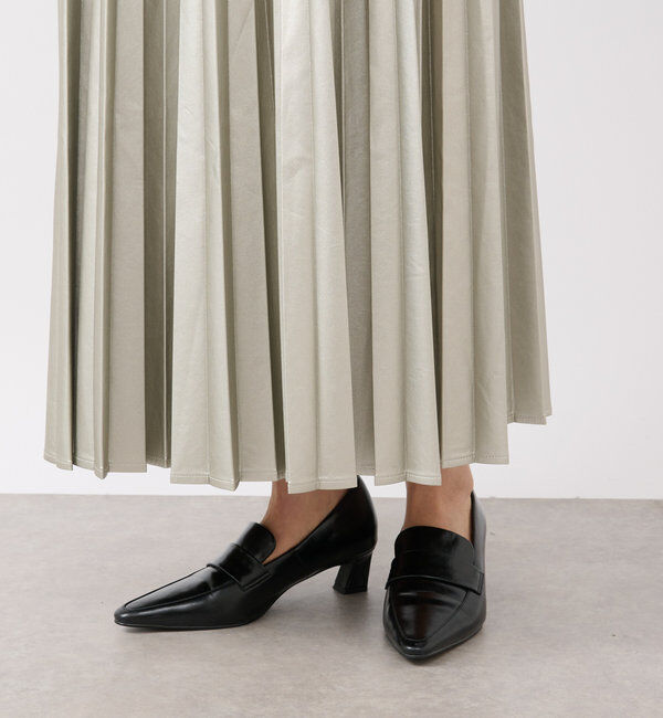  「【リバイバル/ウエストゴムで着やすい】レザーライクプリーツスカート」|スカート|