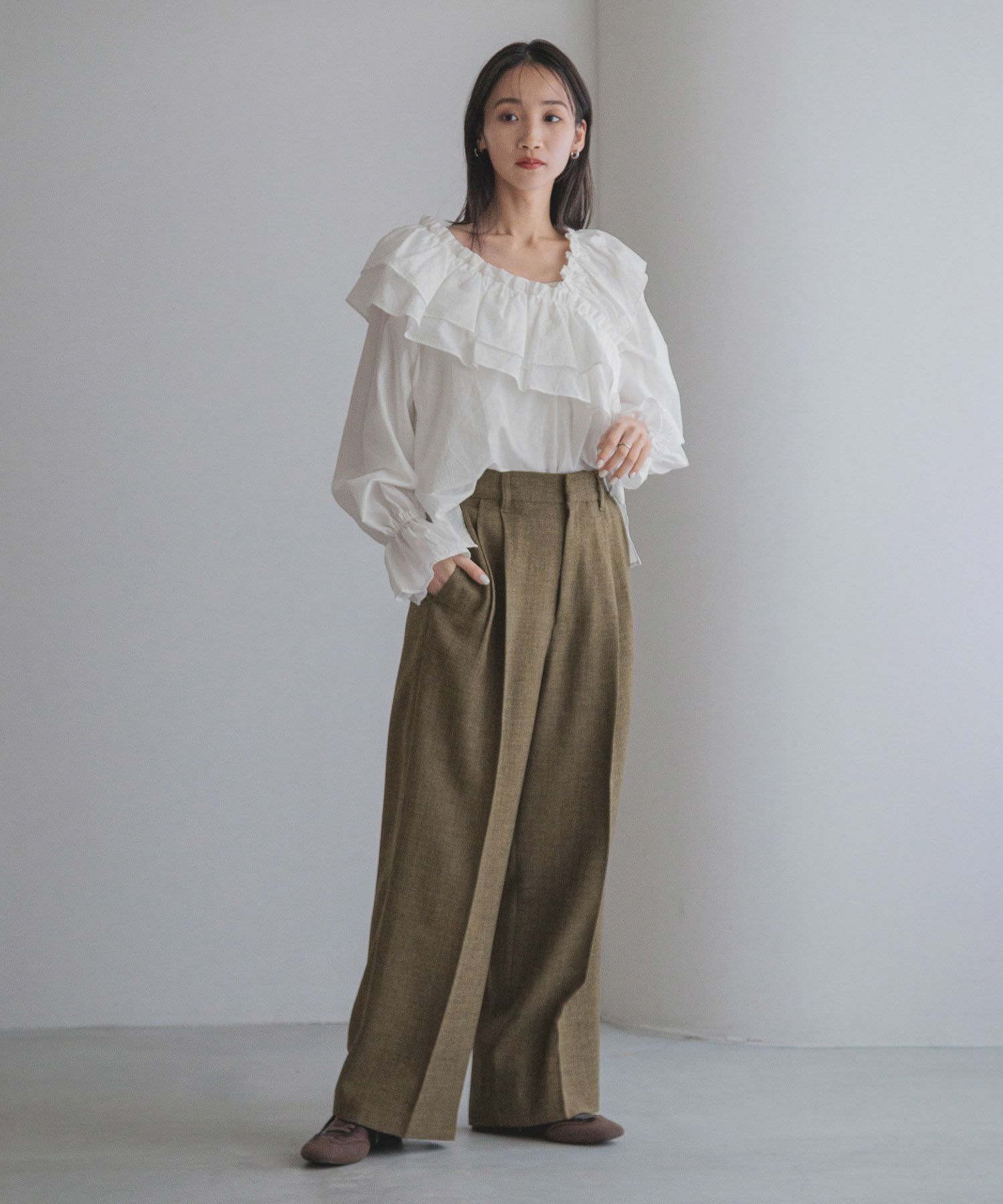 LOWRYS FARM「アシメフリルギャザーブラウス」|シャツ・ブラウス|