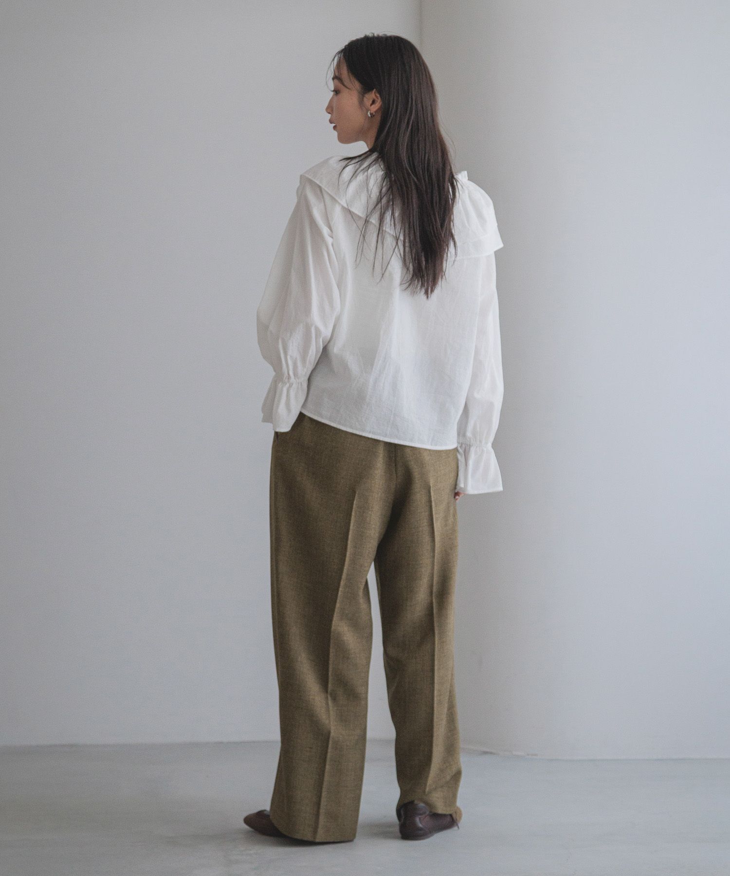 LOWRYS FARM「アシメフリルギャザーブラウス」|シャツ・ブラウス|