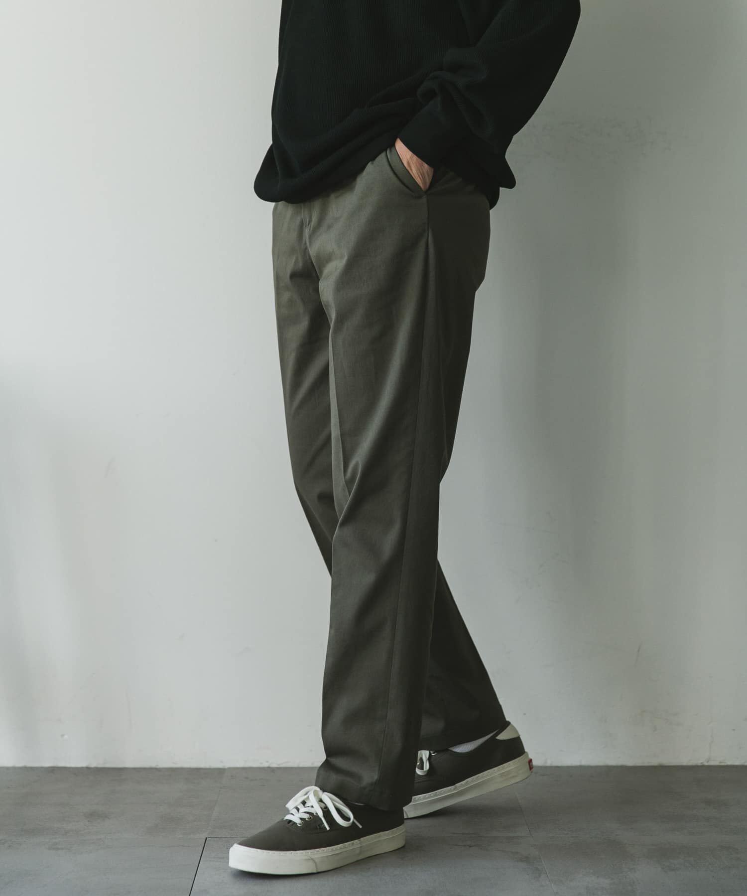 URBAN RESEARCH DOORS「チノテーパードトラウザー」|その他|カーキ