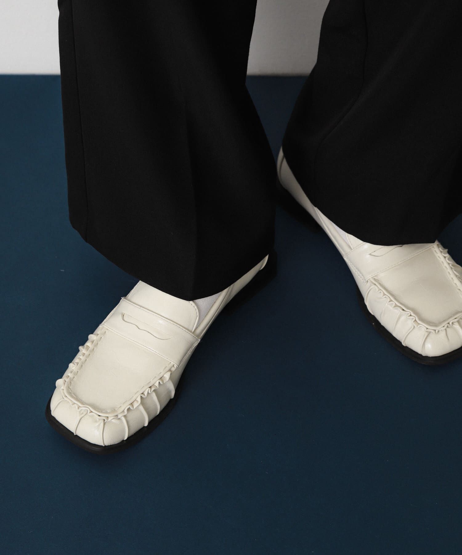 SENSE OF PLACE by URBAN RESEARCH「ギャザースクエアローファー」|ローファー|