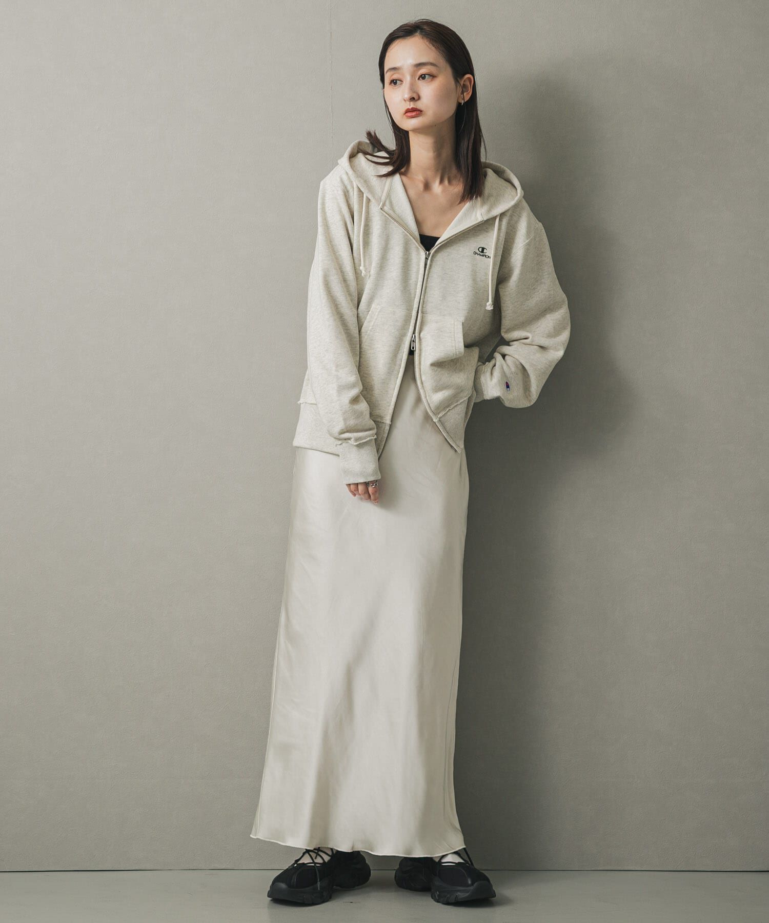 SENSE OF PLACE by URBAN RESEARCH「『別注』Champion&times;SENSE OF PLACE　ジップパーカー」|パーカー|