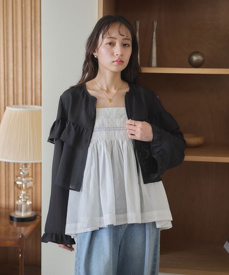 earth music&ecology「フリル切替えショートブラウス」|シャツ・ブラウス|