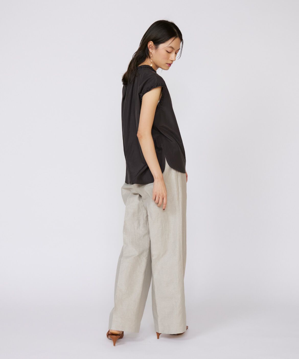 INED「タックフリルブラウス」|シャツ・ブラウス|