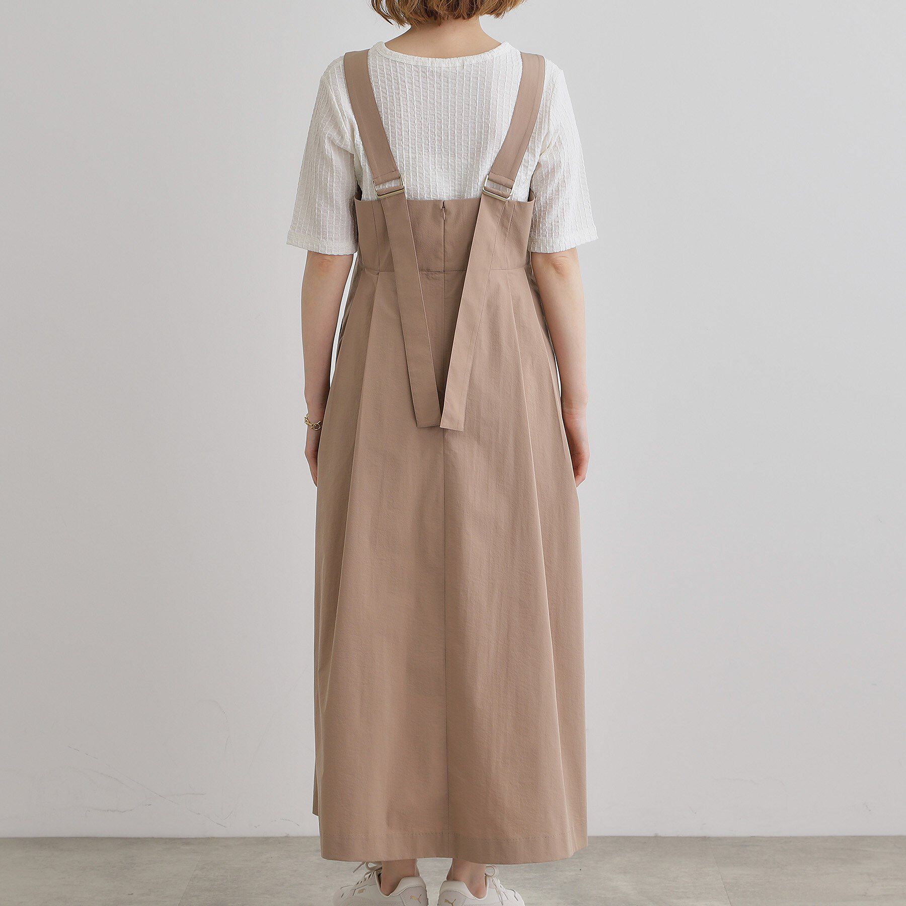 grove「【雑誌掲載】シルエットが映える洗練ジャンパードレス」|ワンピース|