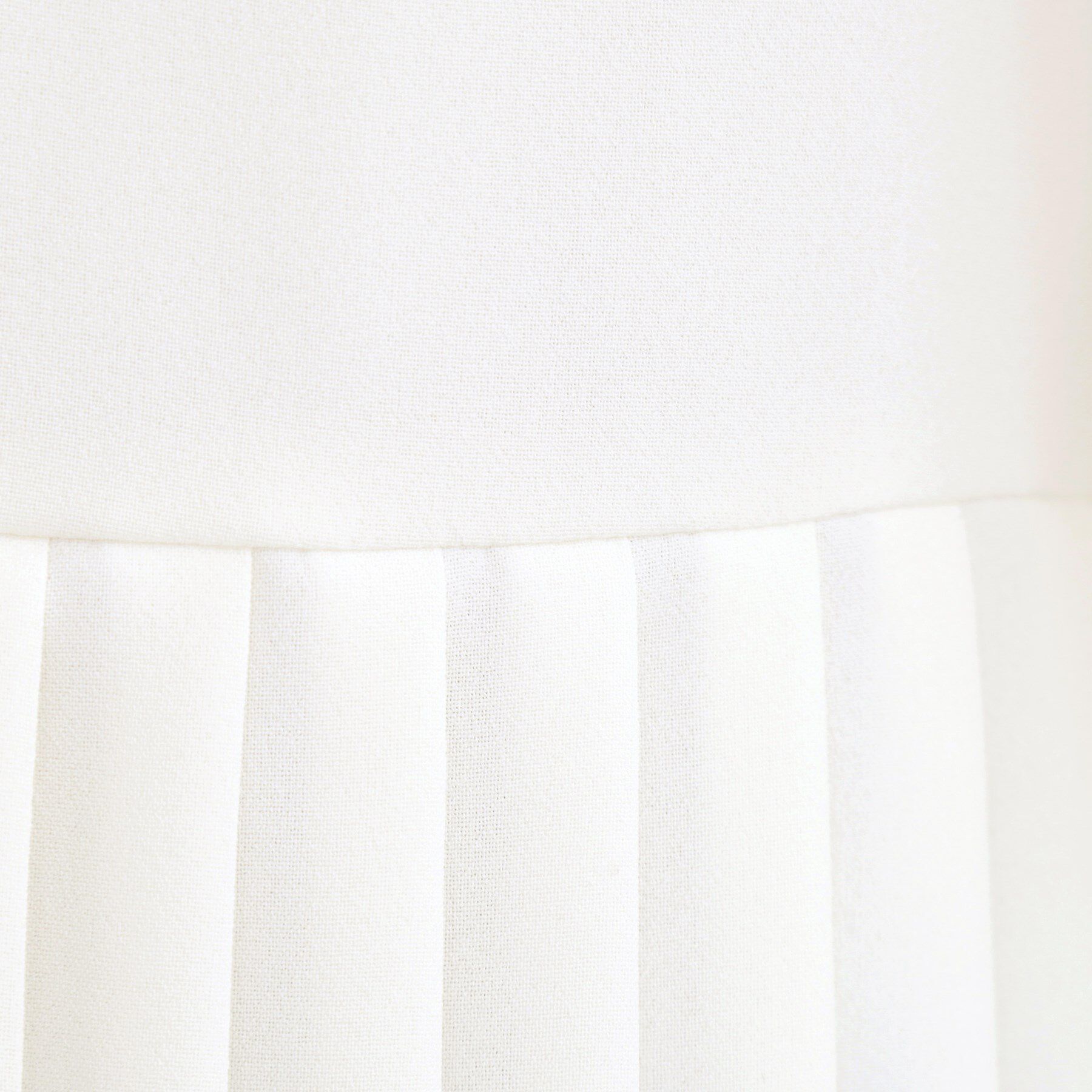 grove「【マシンウォッシュ/防シワ/UVカット】裾プリーツ取り外しボウタイブラウス」|シャツ・ブラウス|