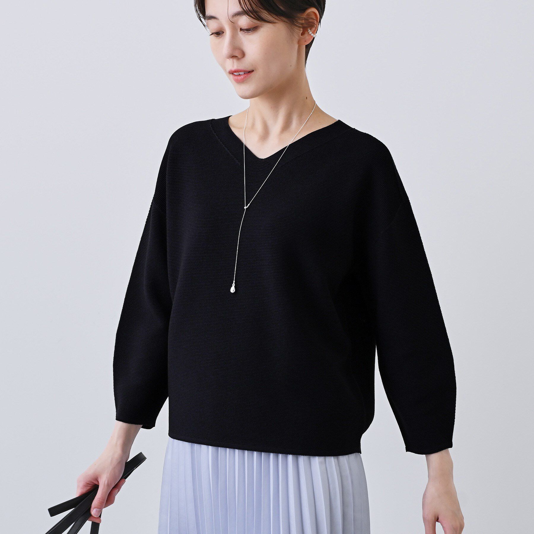 INDIVI「【洗える／無縫製】パフスリーブニット」|ニット・セーター|ネイビー(094)