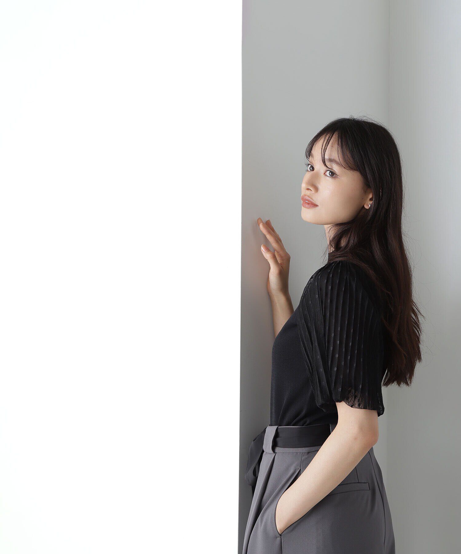  「ドットチュールスリーブニット」|ニット・セーター|クロ