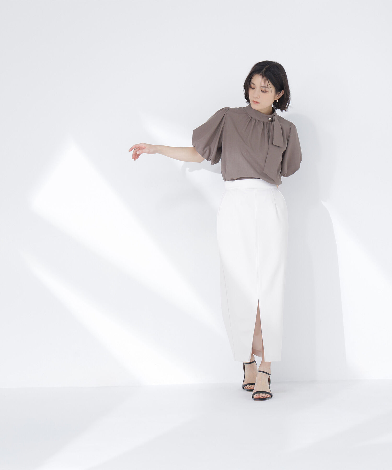  「ストレッチカルゼシリーズ ナロースカート」|スカート|