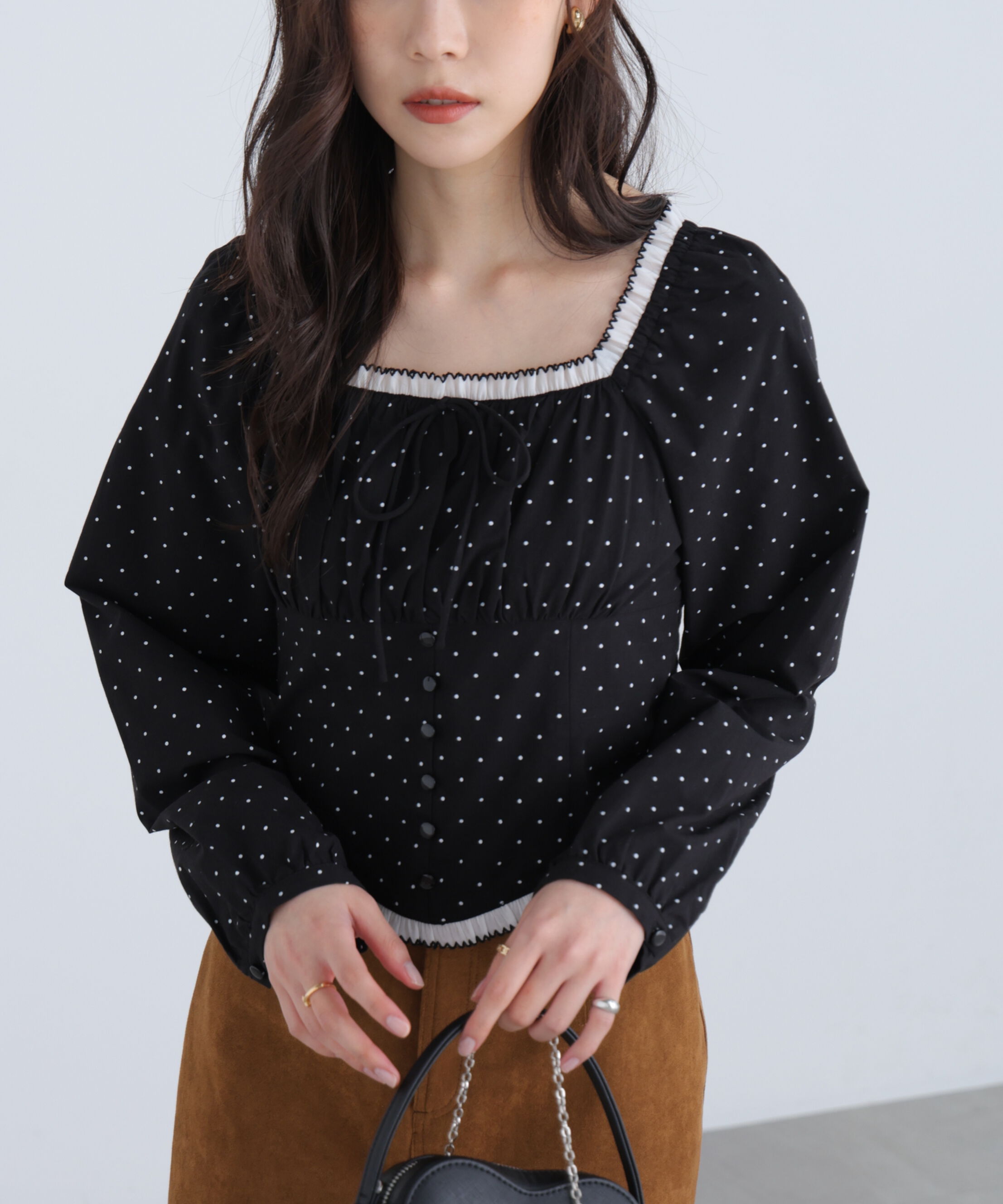  「長袖ドット衿フリルブラウス」|シャツ・ブラウス|ブラックベー 1
