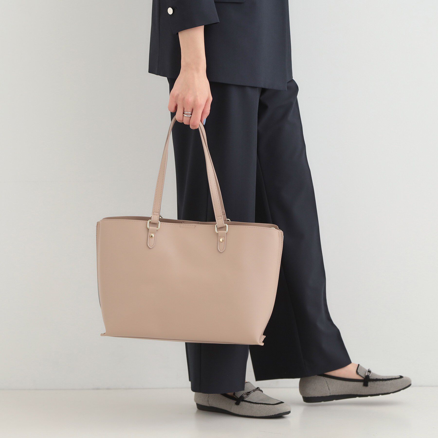 SHOO･LA･RUE「【A4】サイド配色トートバッグ」|トートバッグ|トープ(054)