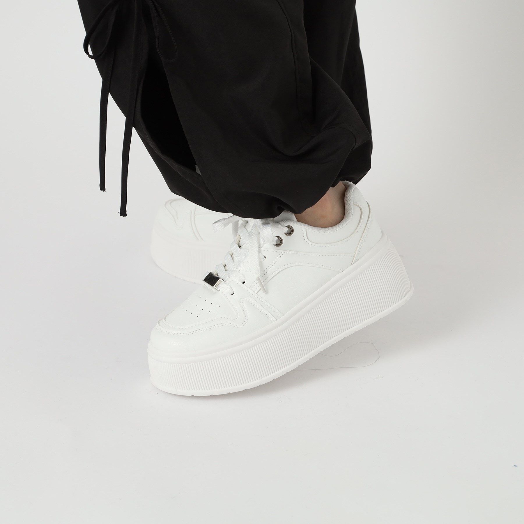 csT&P「厚底 プラットフォームコートタイプ スニーカー」|スニーカー|