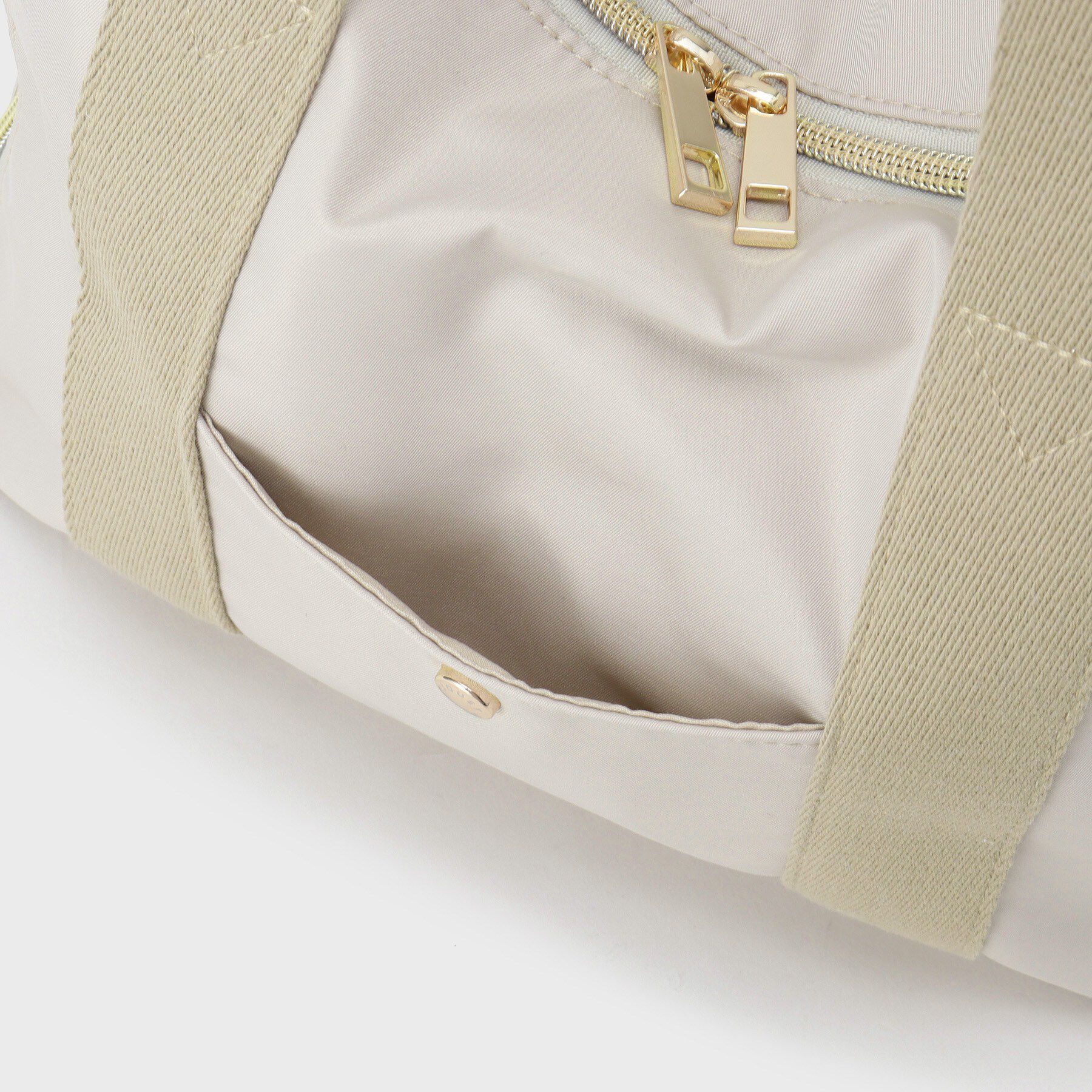 Ober Tashe「がばっと開くミニボストン」|ショルダー・メッセンジャー|