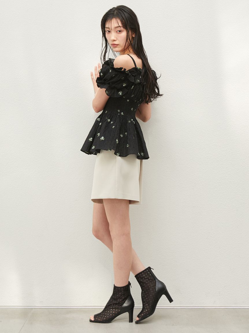 SNIDEL「オフショルフリルブラウス」|シャツ・ブラウス|