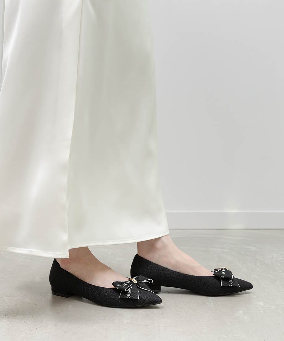  「3E幅広 2WAY リボンキャンバスフラットパンプス」|パンプス|