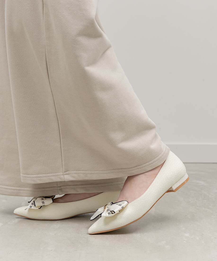  「3E幅広 2WAY リボンキャンバスフラットパンプス」|パンプス|