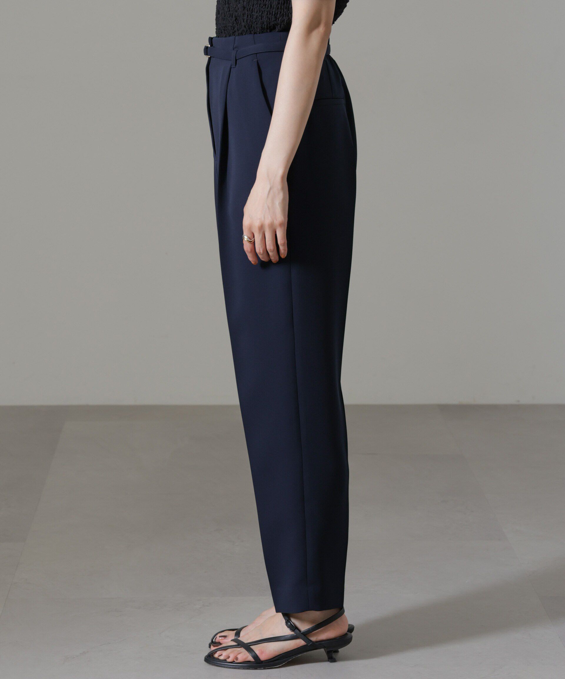 nano･universe「ｲｰｼﾞｰｹｱﾀﾞﾌﾞﾙｸﾛｽ ﾍﾞﾙﾄ付きﾀｯｸﾃｰﾊﾟｰﾄﾞﾊﾟ」|チノ|