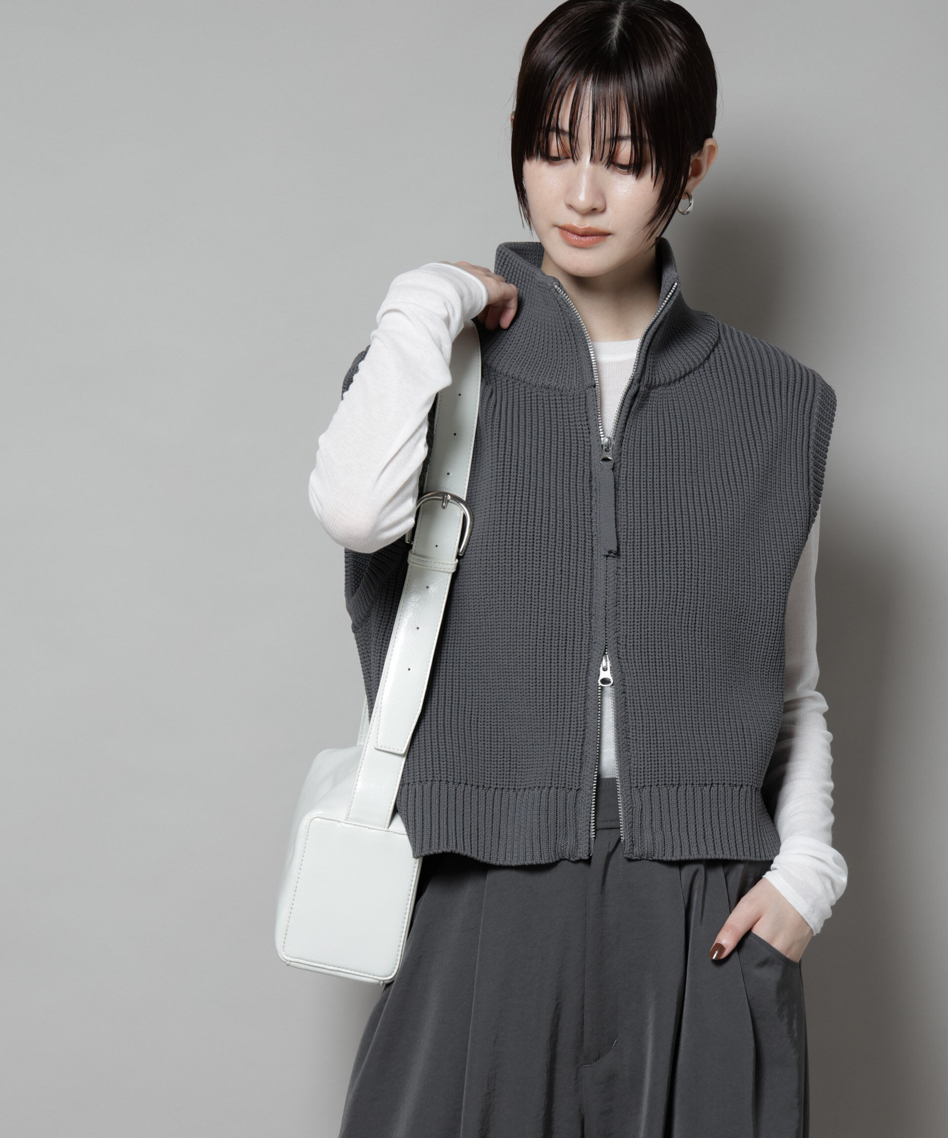 nano･universe「ダブルジップアップドライバーズニットベスト」|ニット・セーター|