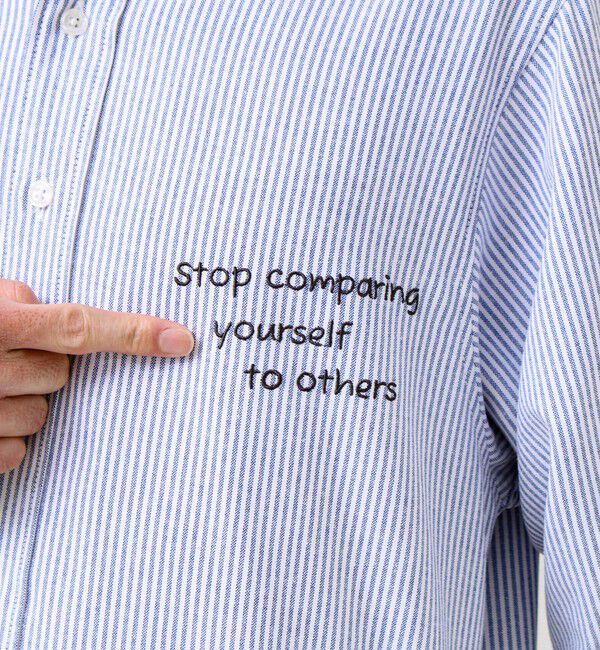 GLOSTER「【気分を上げるフレーズ】ポジティブメッセージシャツ パート2」|シャツ・ブラウス|