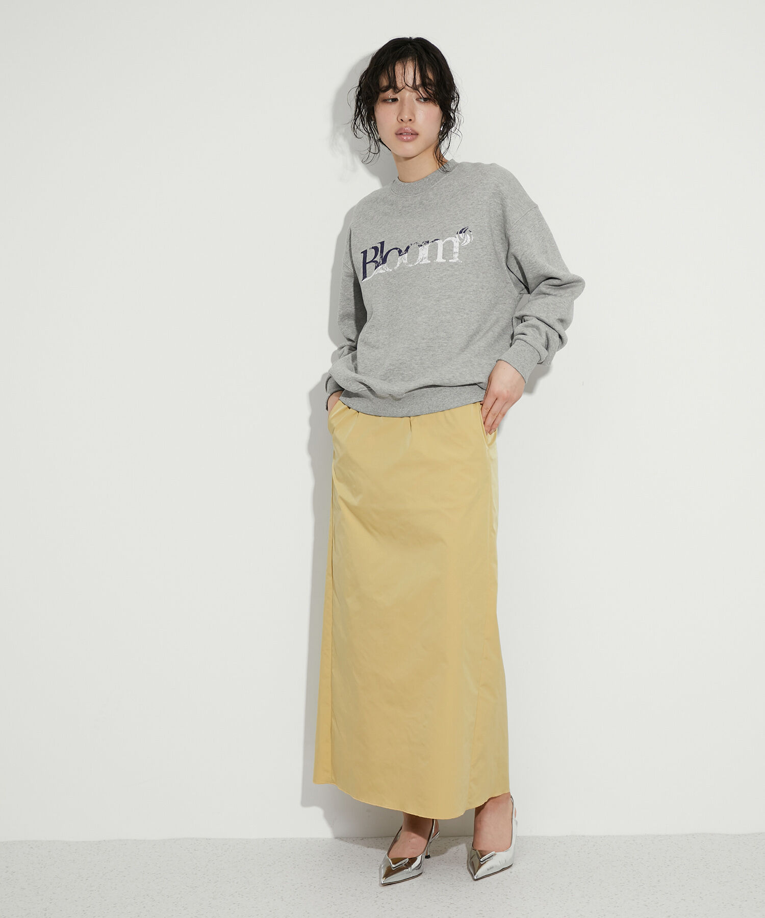 ADAM ET ROPE'「【サステナブル】マイクロストレッチリーンスカート」|スカート|