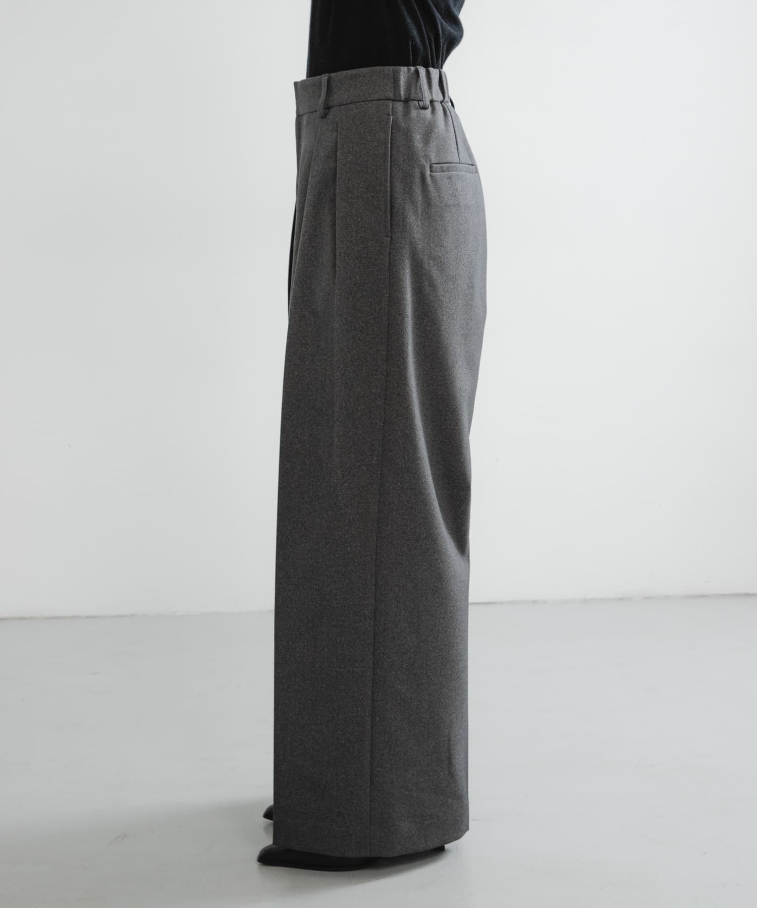 URBAN RESEARCH「『3サイズ展開』 ウールライクツータックワイドパンツ」|その他|