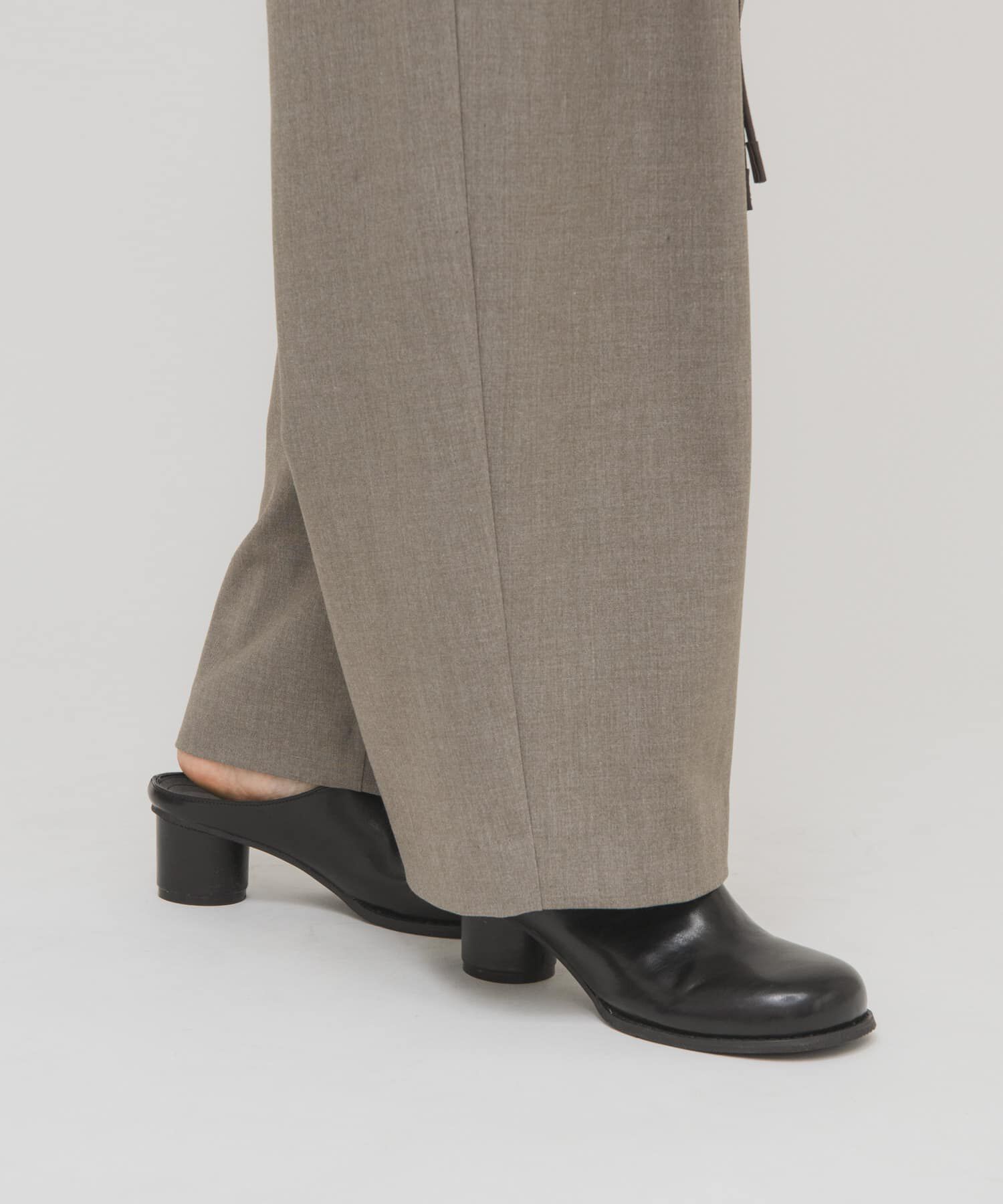  「プランプトゥサボミュール」|サンダル|