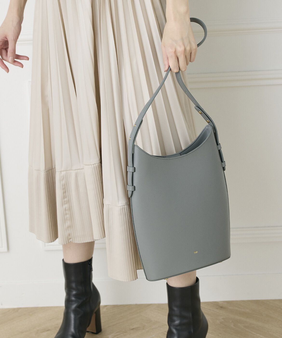 INED「《SUPERIOR CLOSET》VASE M バッグ《TOV》」|ハンドバッグ|