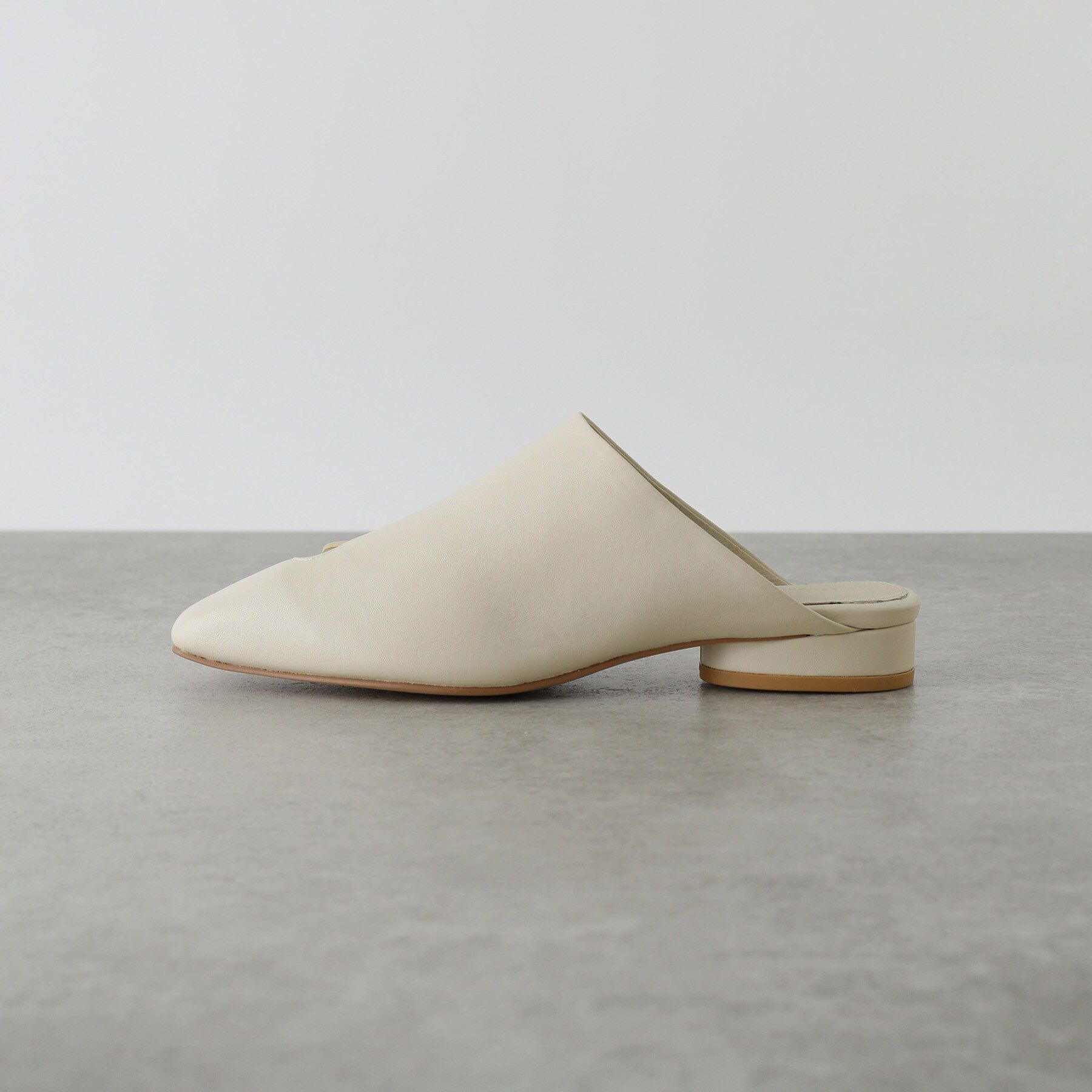 GALLEST「【LE VERNIS】Toe ring Mules」|サンダル|