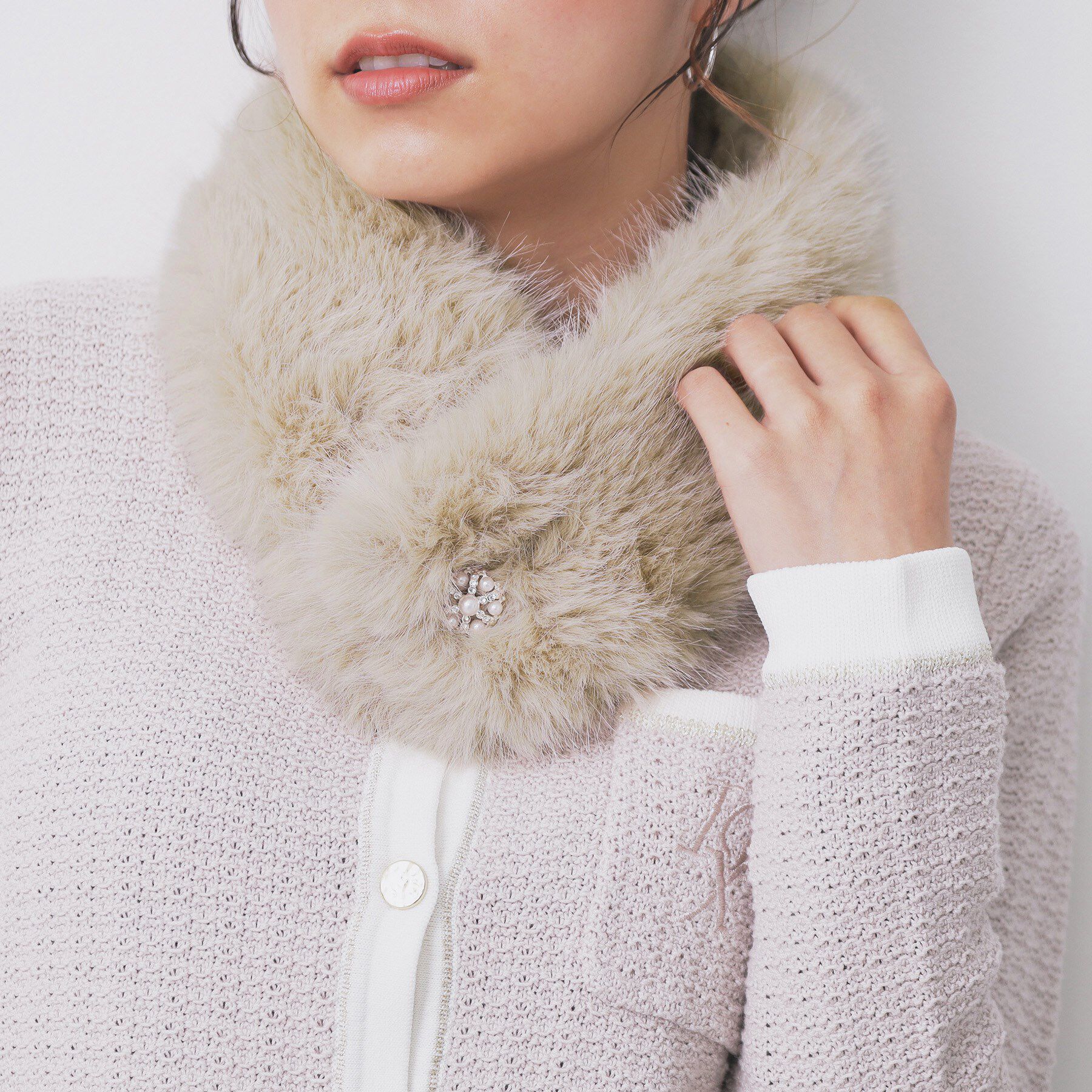 index「ビジュー付きフェイクファーティペット」|ストール|