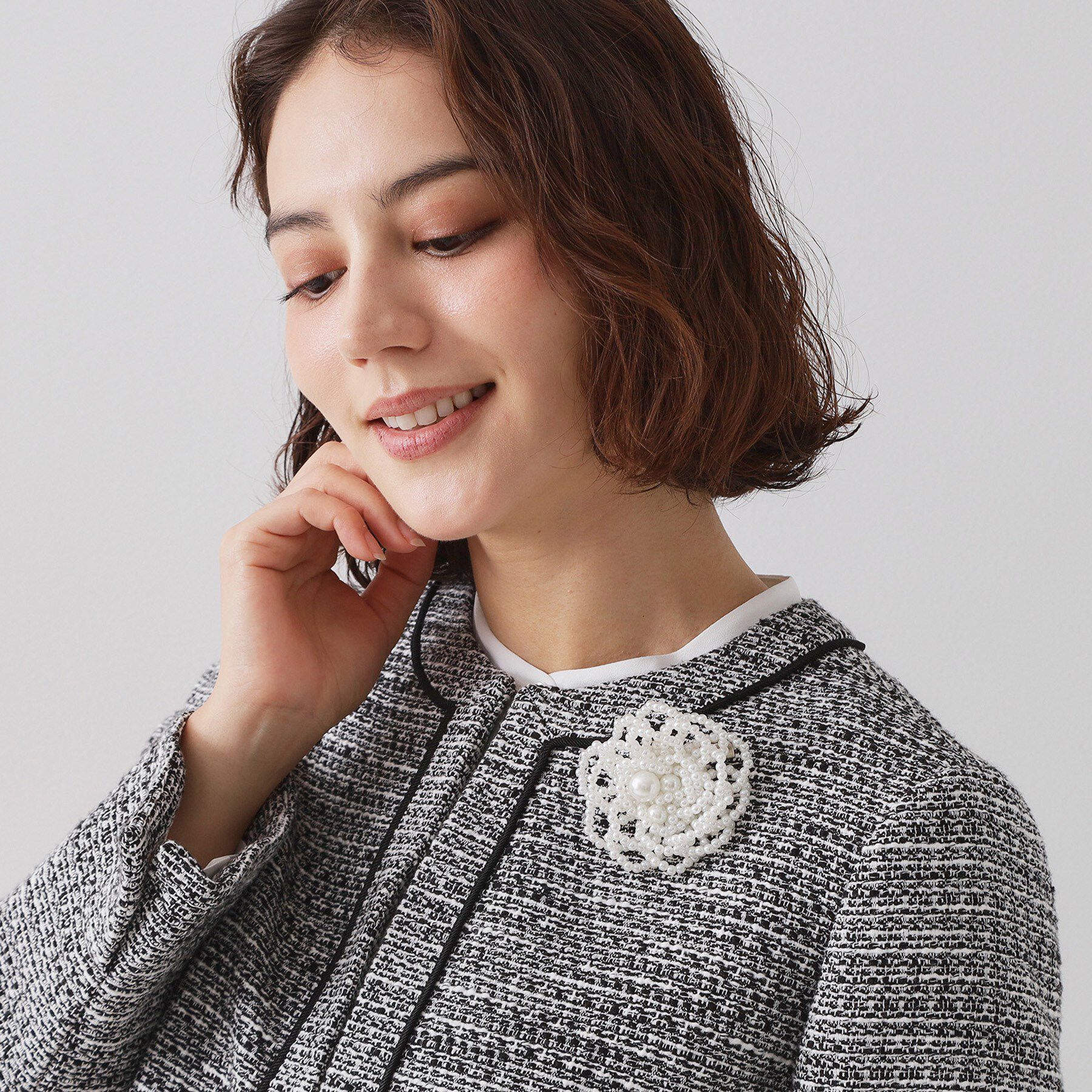 OPAQUE.CLIP「フェイクパールフラワーコサージュ」|ブローチ・コサージュ|